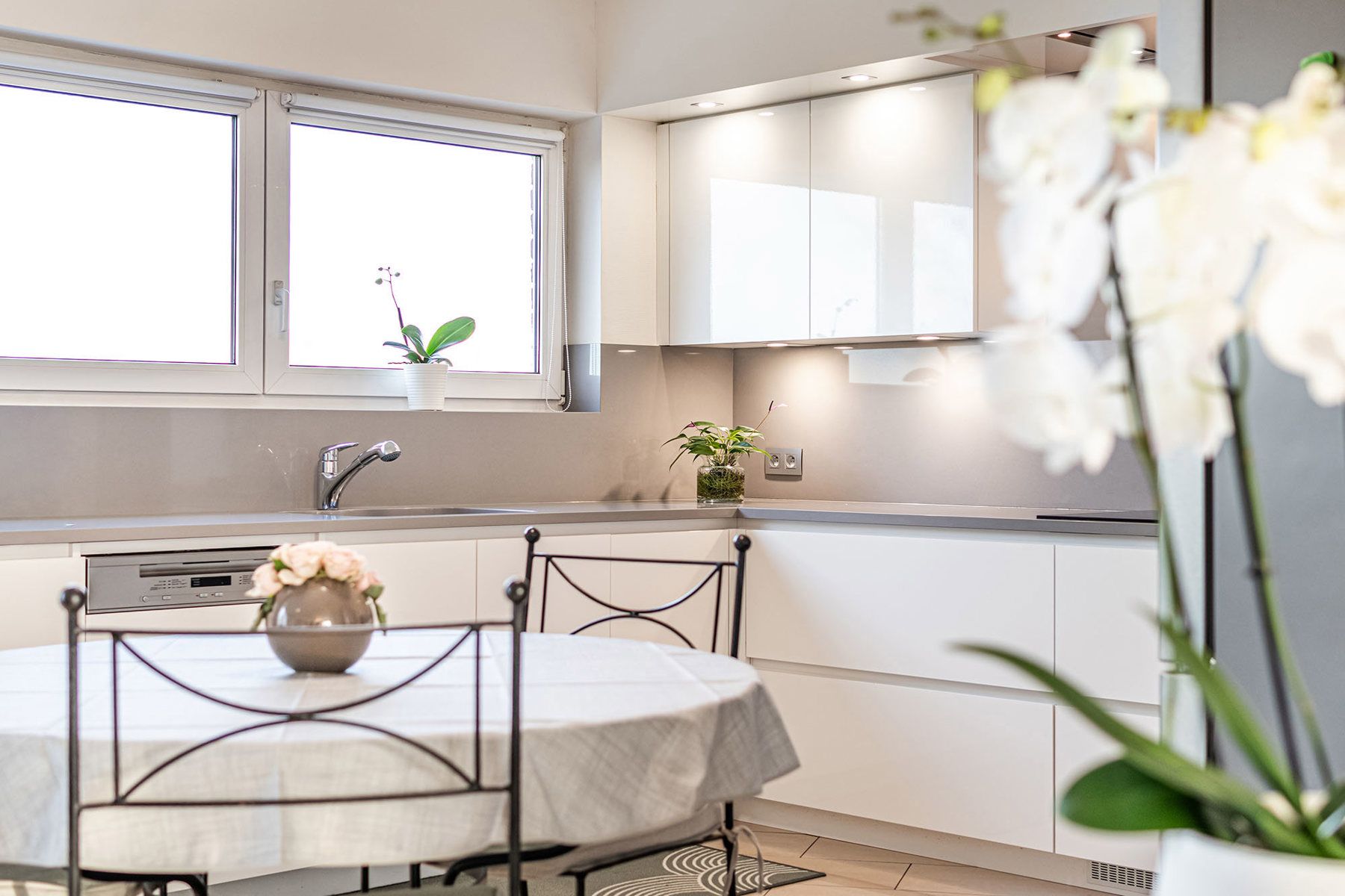 Lichtrijke penthouse met uitzonderlijk uitzicht en 2 garages foto 12