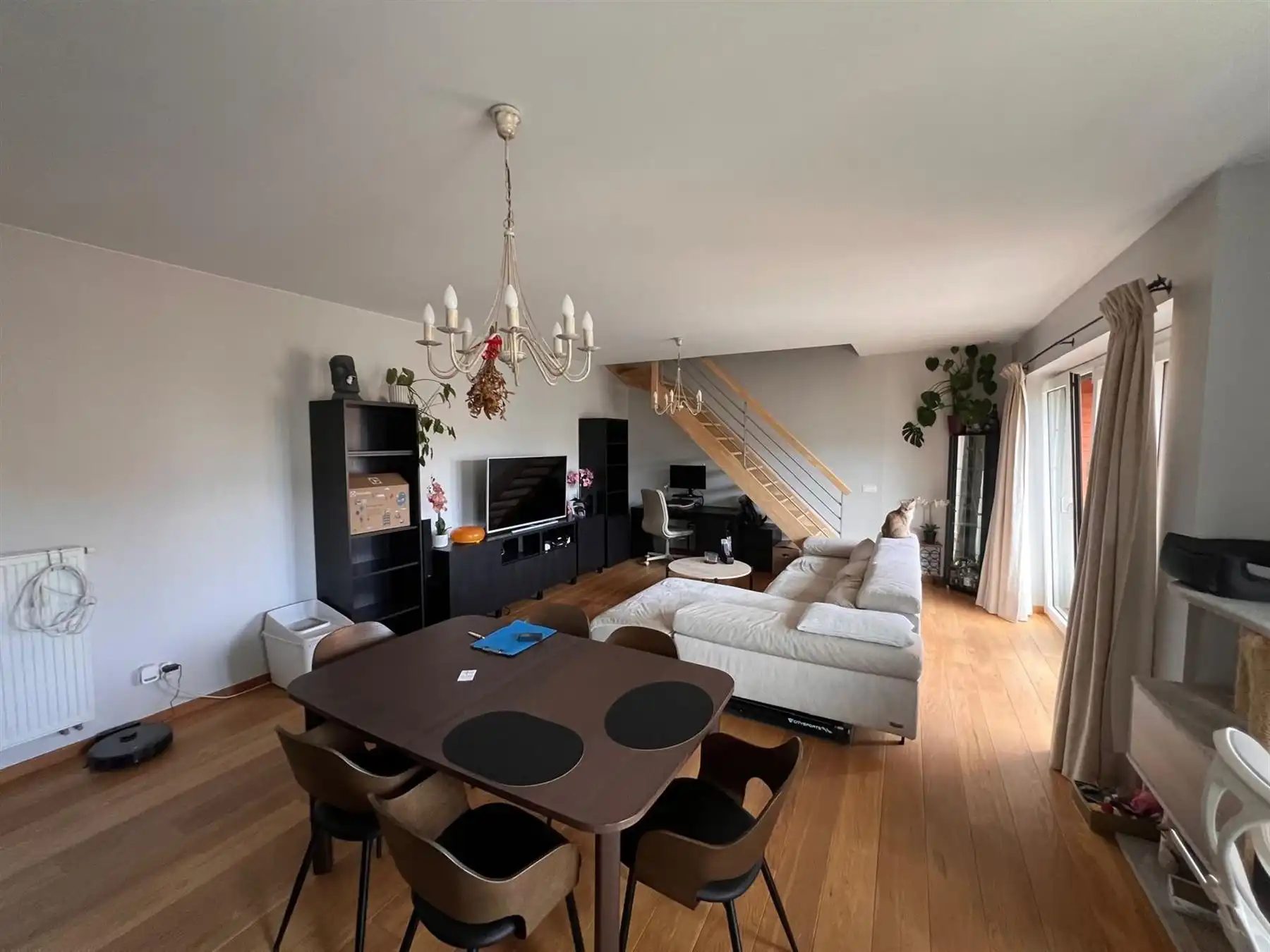 Ruim en stijlvol appartement te huur in Residentie IJsfabriek, centrum Strombeek-Bever foto 2