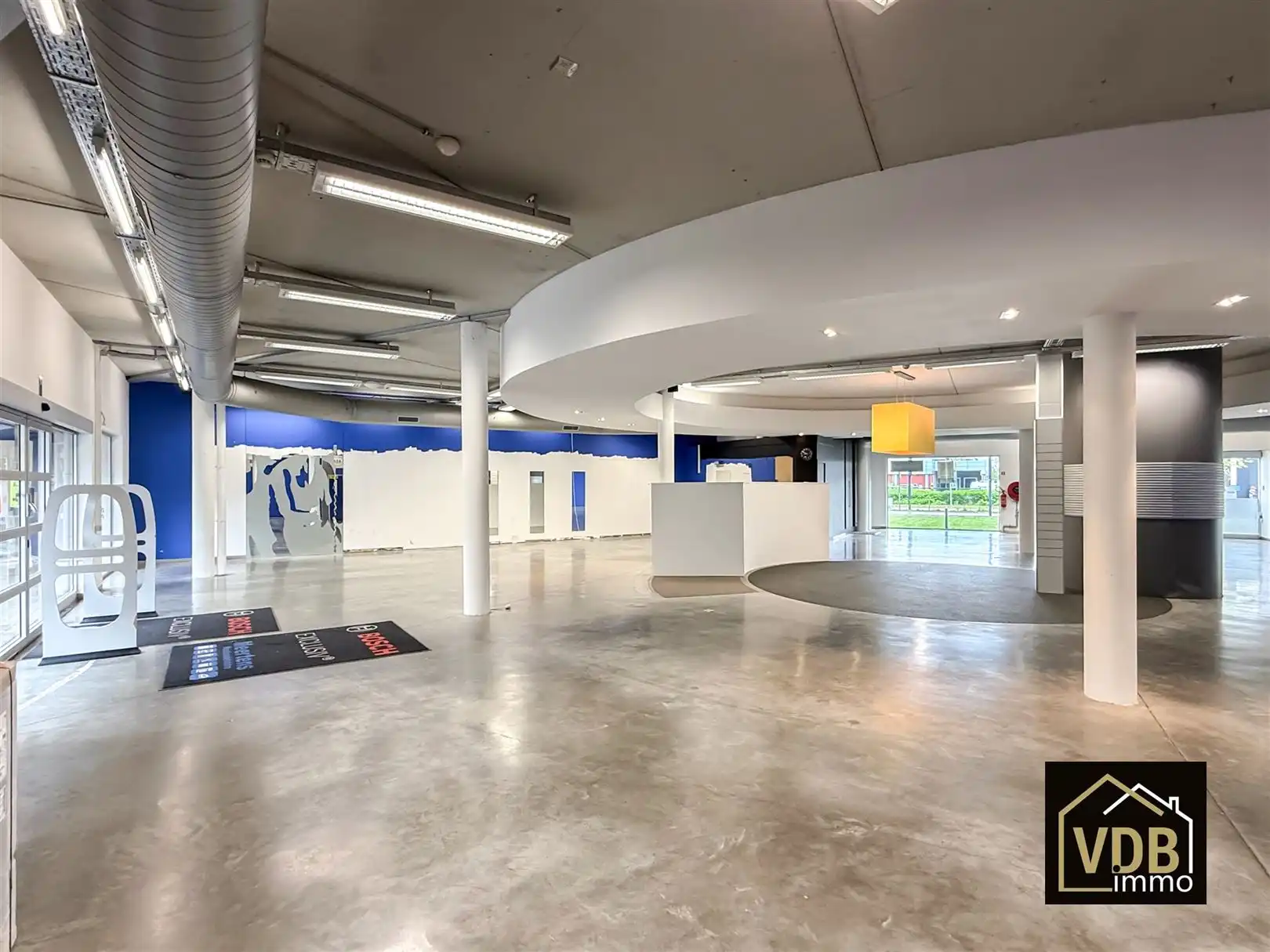 Commercieel pand op TOP locatie foto 12