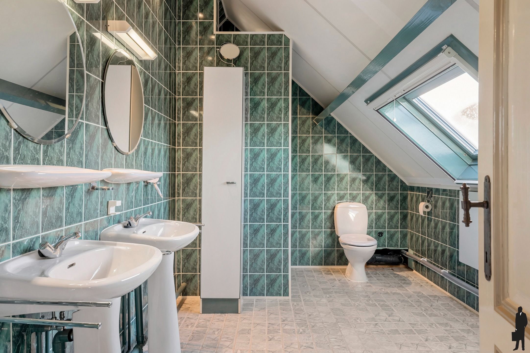 Historisch herenhuis pal in het centrum van Essen! foto 21