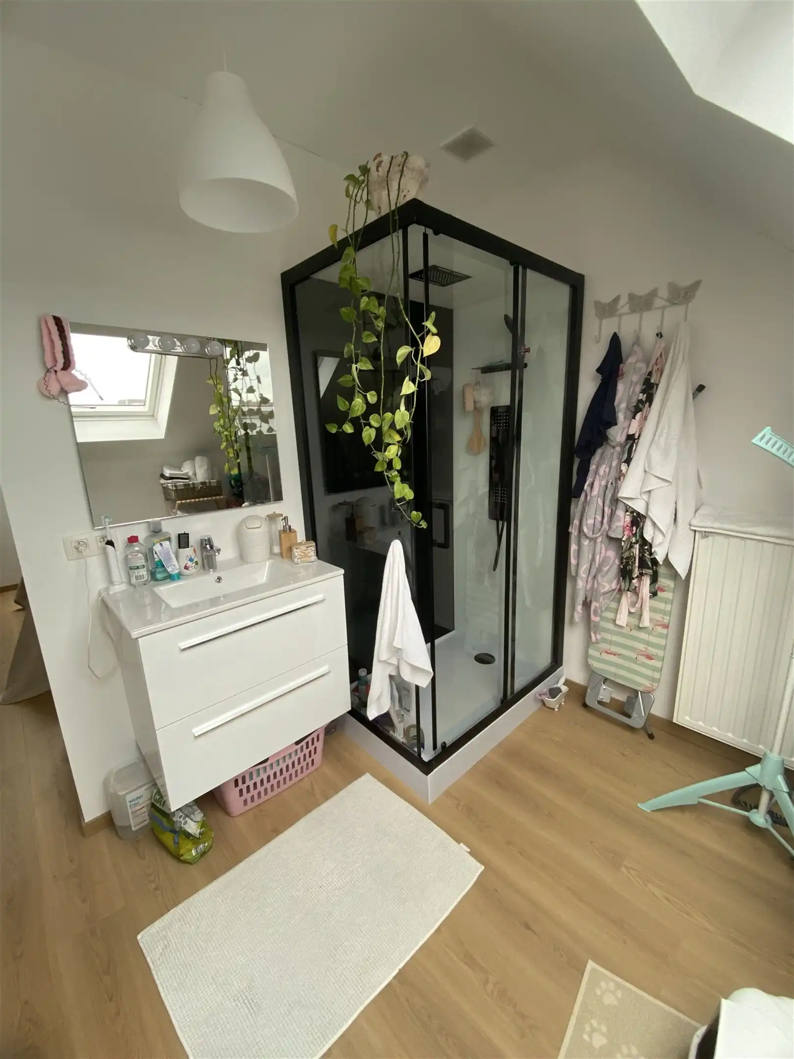 Ongemeubeld appartement met 1 slaapkamer foto 10