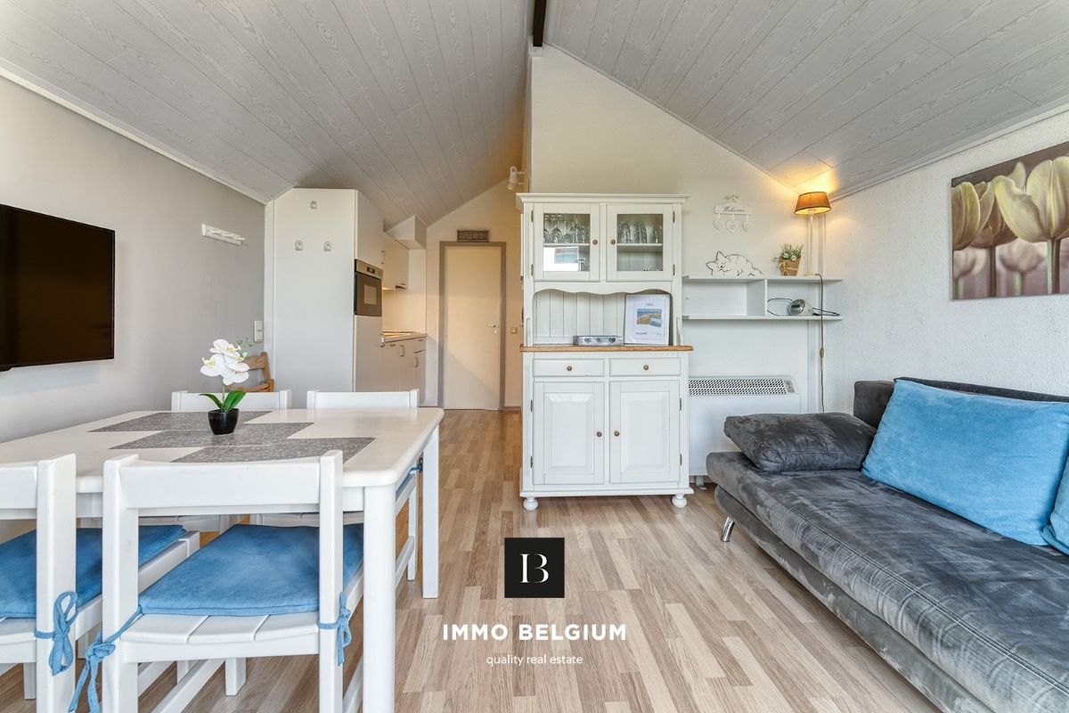 Gemeubeld vakantie appartement met zicht over de polders foto 4