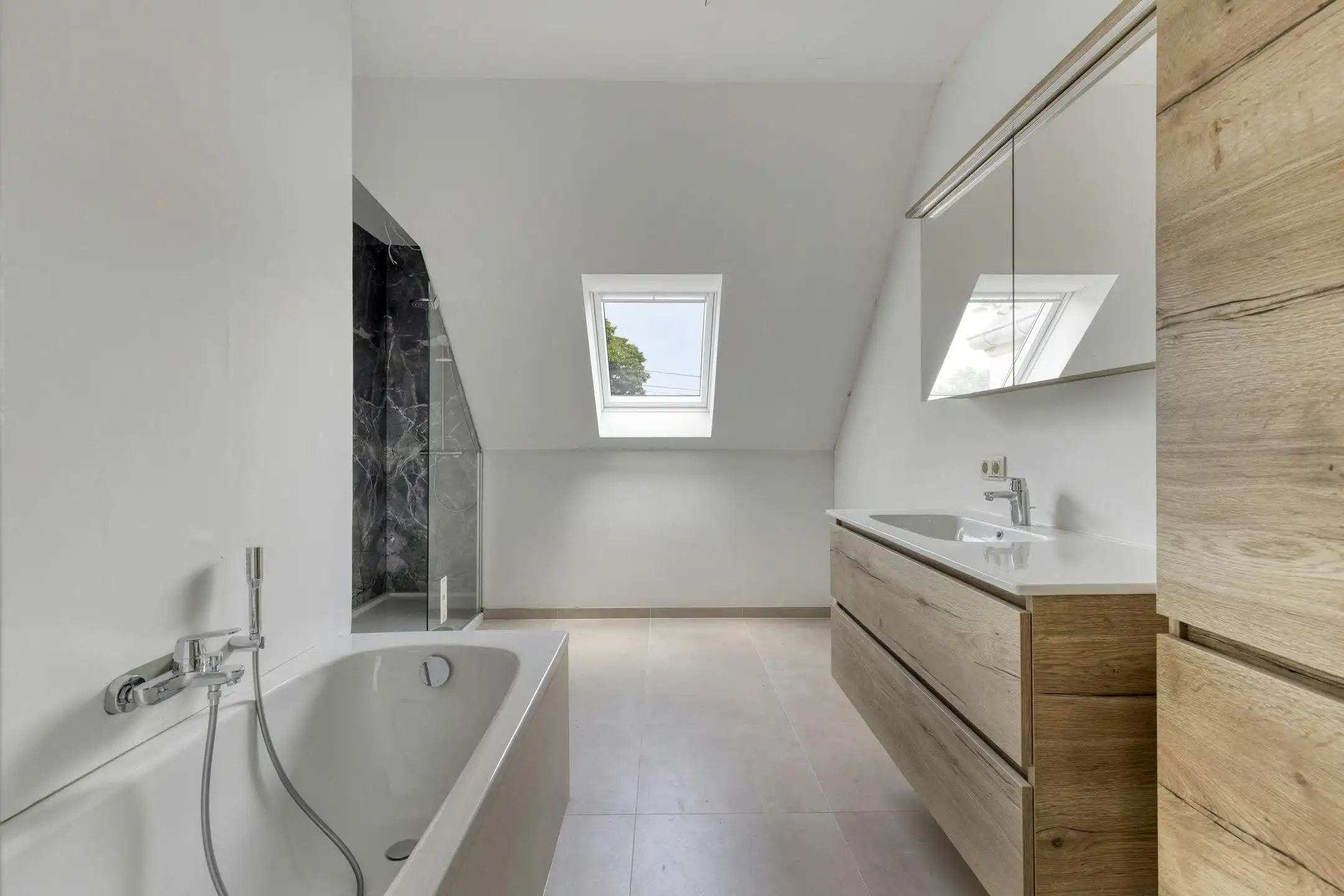 Halfopen nieuwbouwwoning te koop in Avelgem foto 8