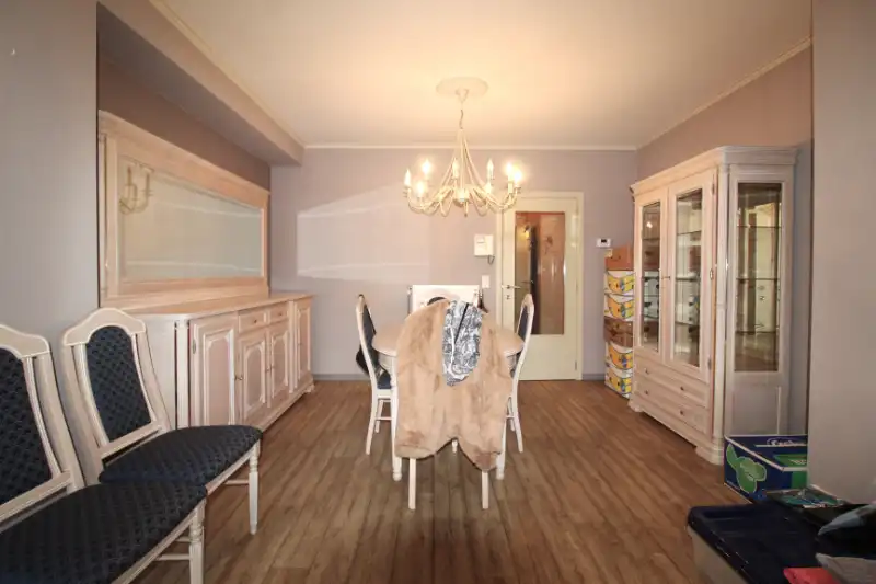 Gelijkvloersappartement met tuin te huur in Rumbeke foto 4