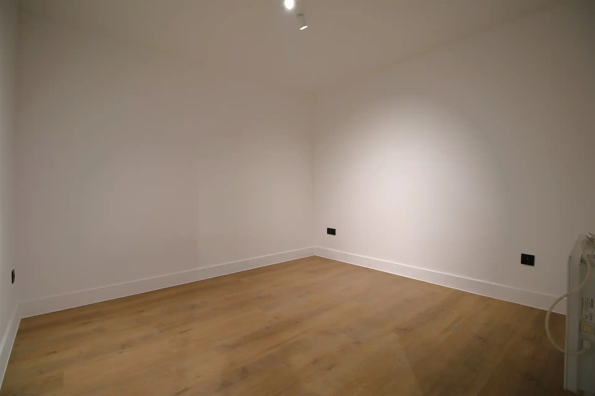 Prachtig vernieuwd éénkamerappartement foto 8