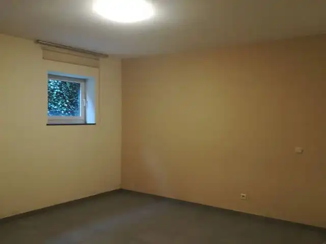 Genk, Reinpadstraat 10 bus 1 - Prachtig gelijkvloers appartement (117m2) met 2 slaapkamers, ruim terras (±65m2) met uitzicht in het groen en een aparte garage. foto 9