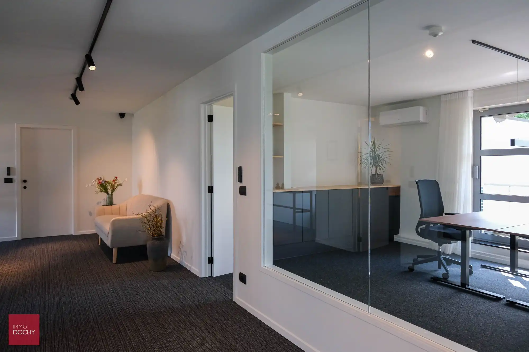 Flexibele kantoorruimtes met alle voorzieningen en airco REGIO WAREGEM | ZULTE | Staatsbaan foto 12