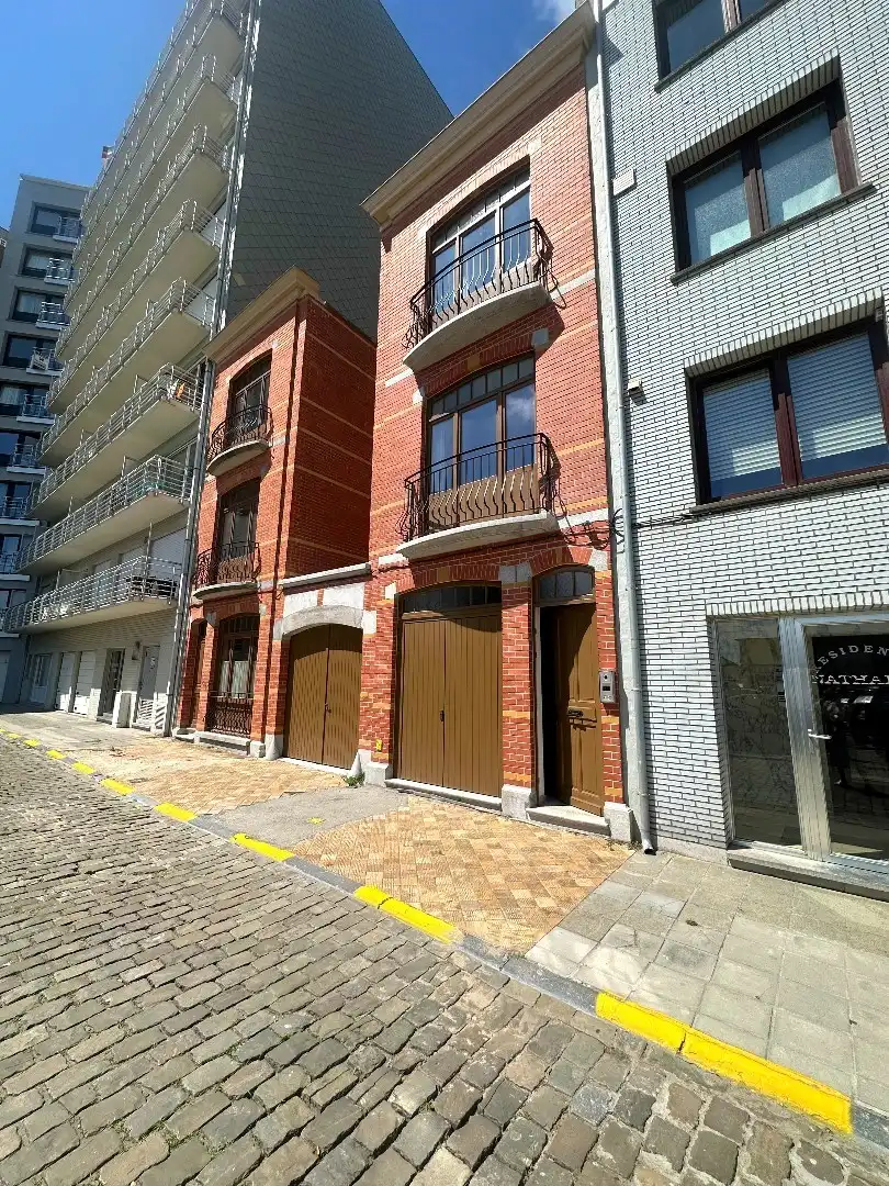 Gerenoveerde luxe studio achterzijde Zeedijk foto 9