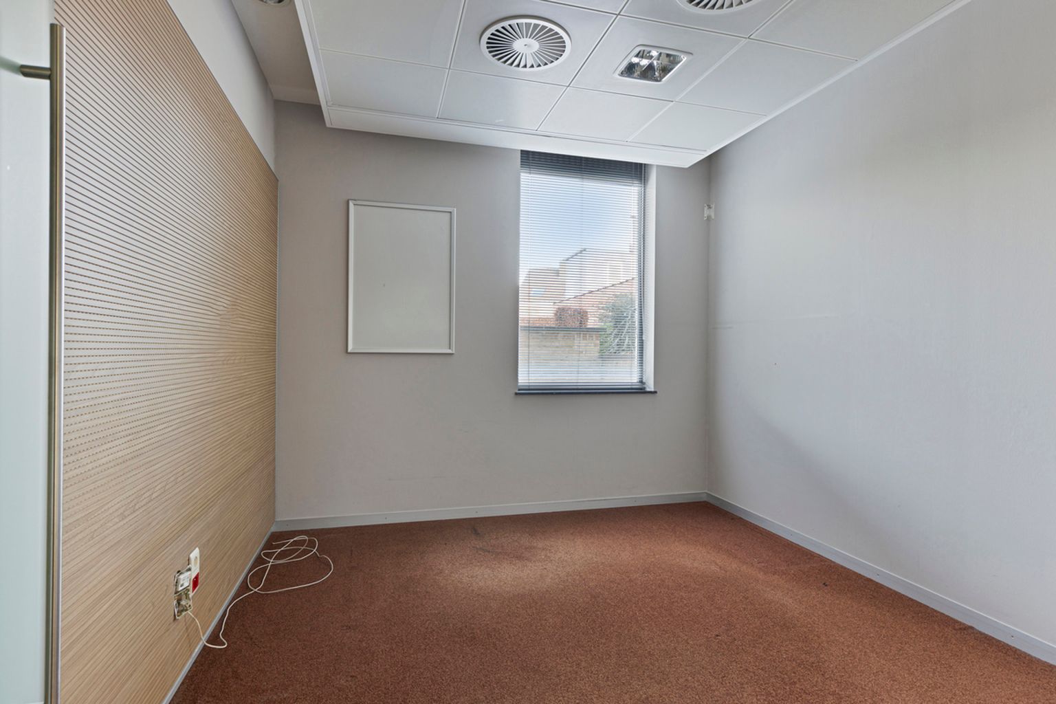 Uitstekend onderhouden gebouw voor gemengd gebruik foto 9