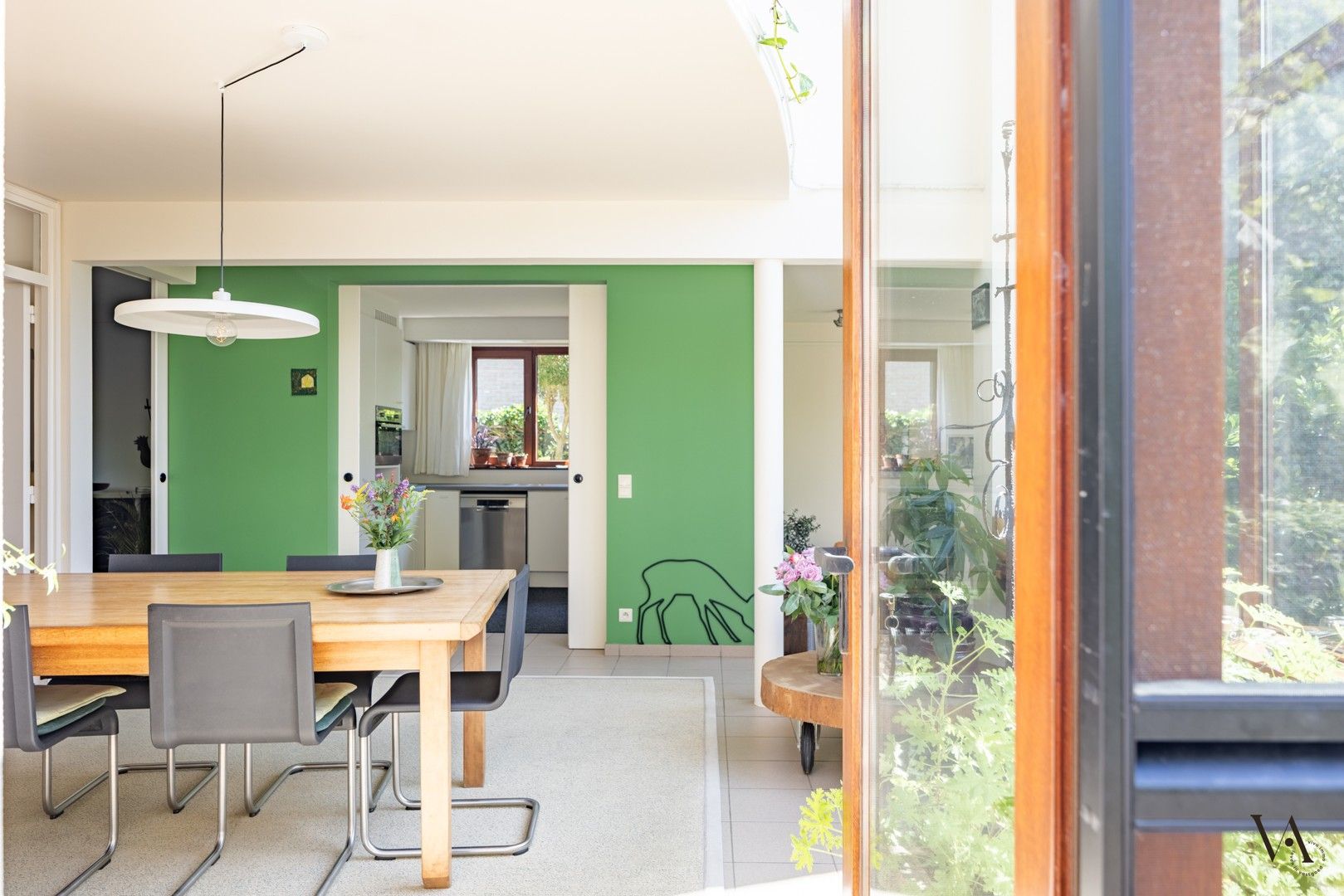 Unieke en ruime gezinswoning met tuin op toplocatie in Kessel-Lo foto 5