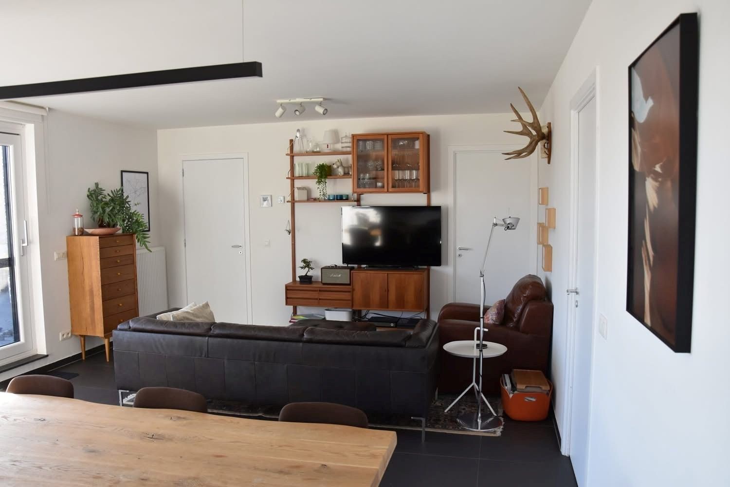 Appartement met 2 slpks en ruim terras, rustig gelegen in Achterbos centrum ! foto 4