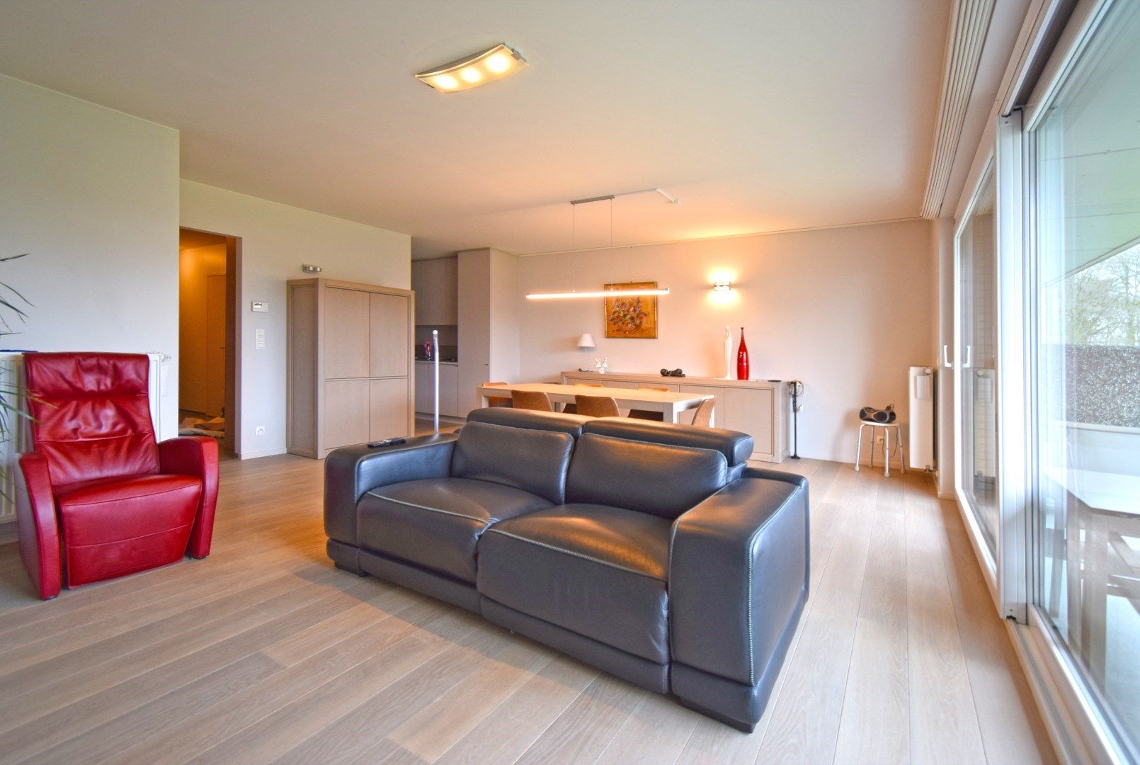 ZEER RESIDENTIEEL NIEUWBOUW APPARTEMENT foto 5