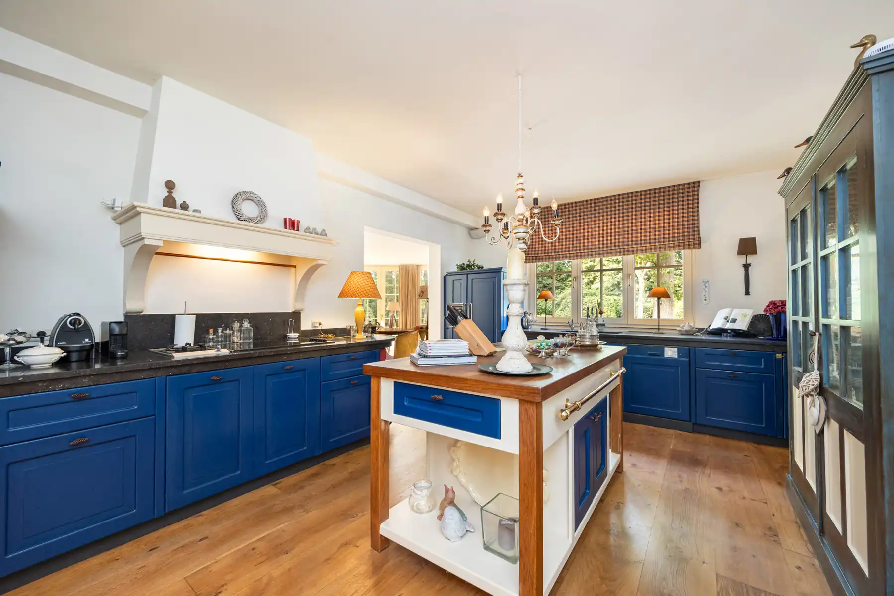 TIJDLOZE VILLA OP ABSOLUTE TOPLOCATIE TE ‘s-Gravenwezel foto 11