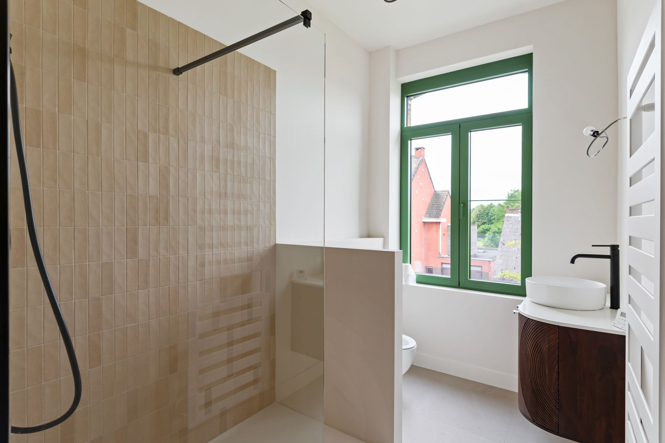 Volledig gerenoveerde herenwoning op een perceel van 770 m²  foto 17