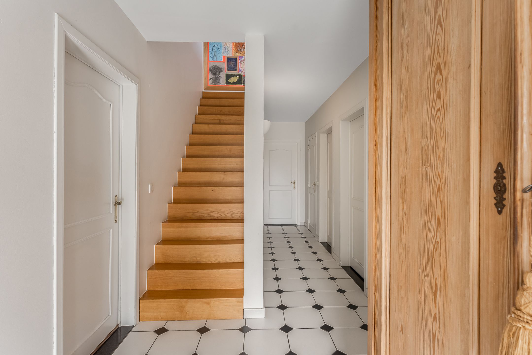 Vrijstaande woning met adembenemend uitzicht foto 25