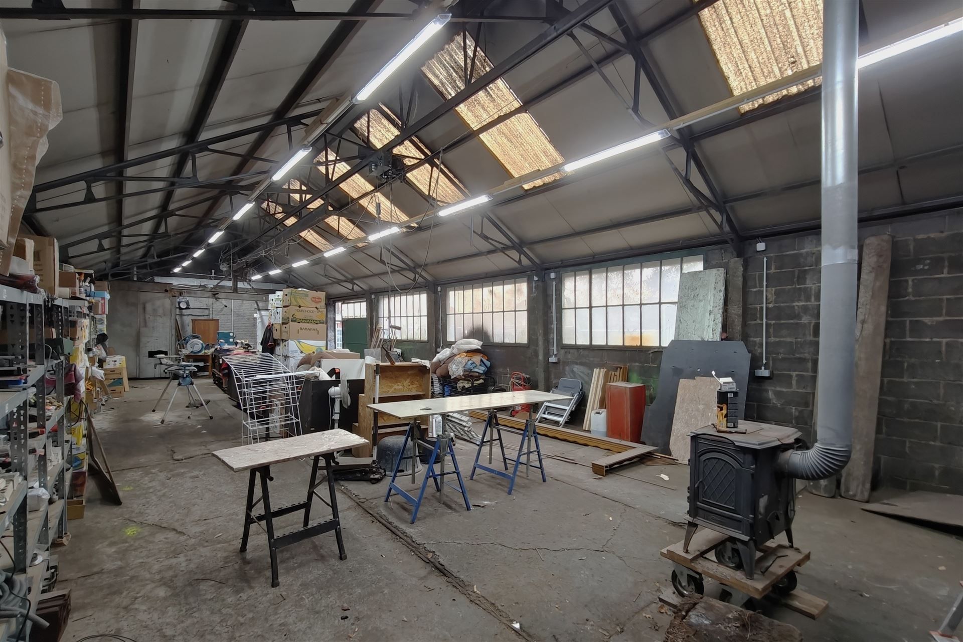 Unieke deels gerenoveerde woning met loods (205m²) en privaat bos op 24a80ca in het rustige Zelem (Halen) foto 9