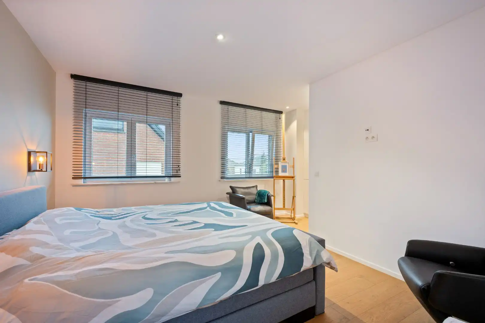 ENERGIEZUINIGE HALFOPEN BEBOUWING MET EPC A, 3-4 SLPKS, GARAGE, OPRIT EN TUIN IN RUSTIGE WIJK foto 22