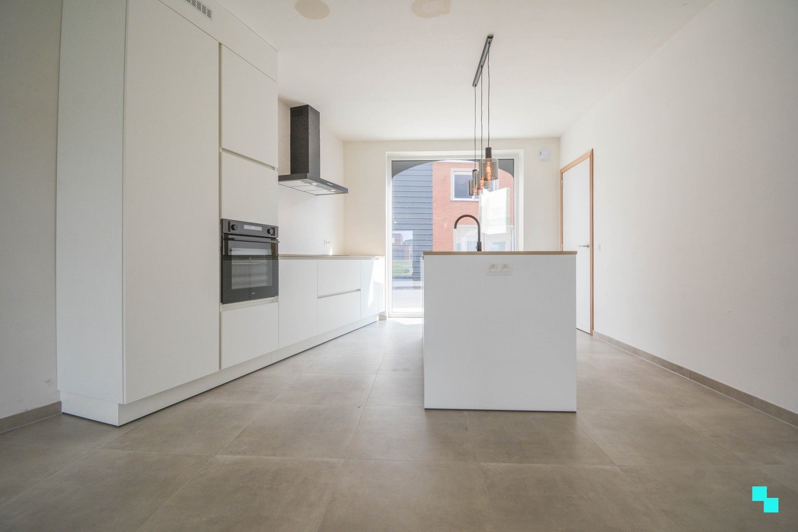 Verrassend ruime nieuwbouwwoning in centrum Aartrijke foto 5