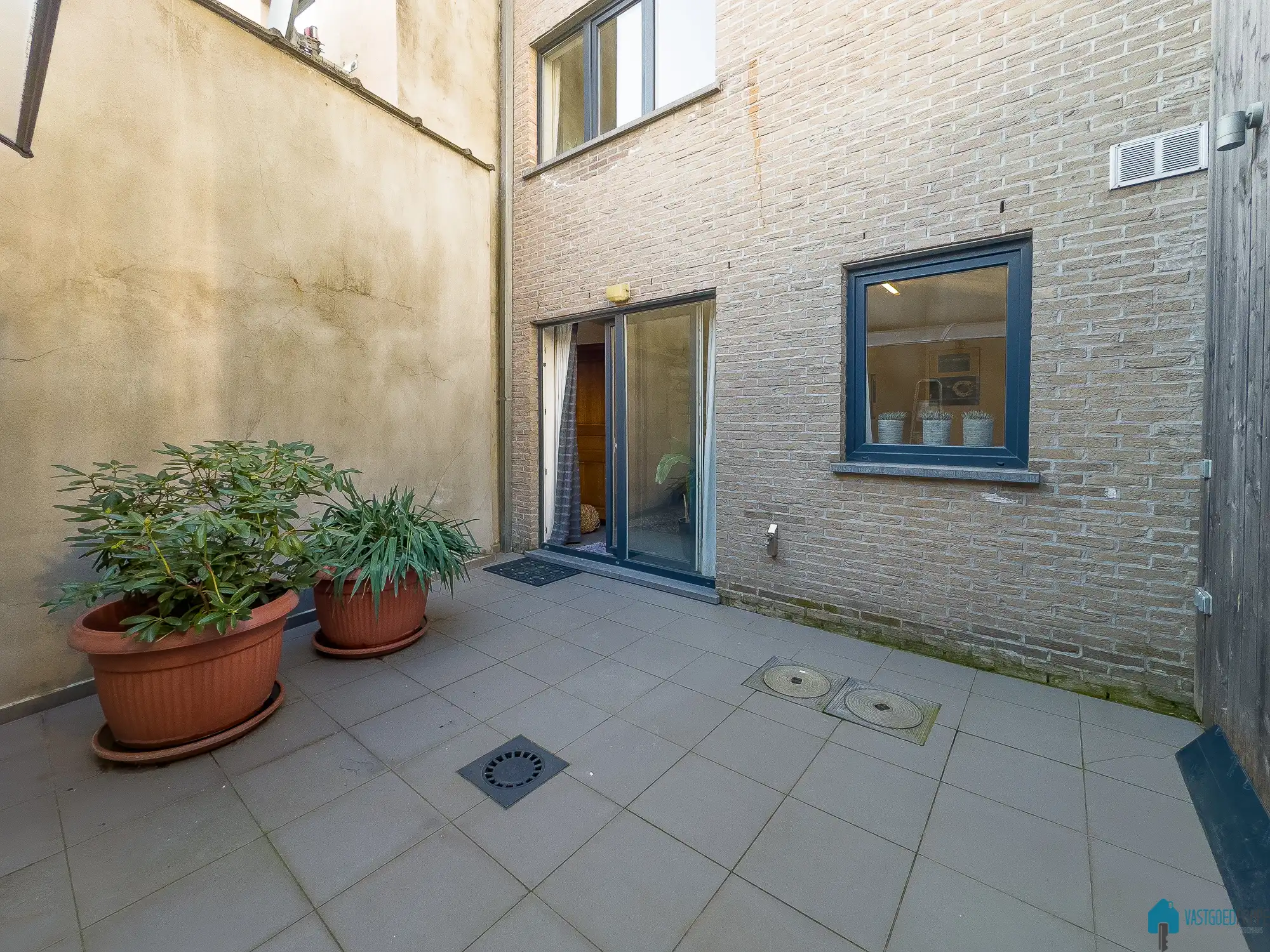 DUPLEX-APPARTEMENT TE HUUR foto 3