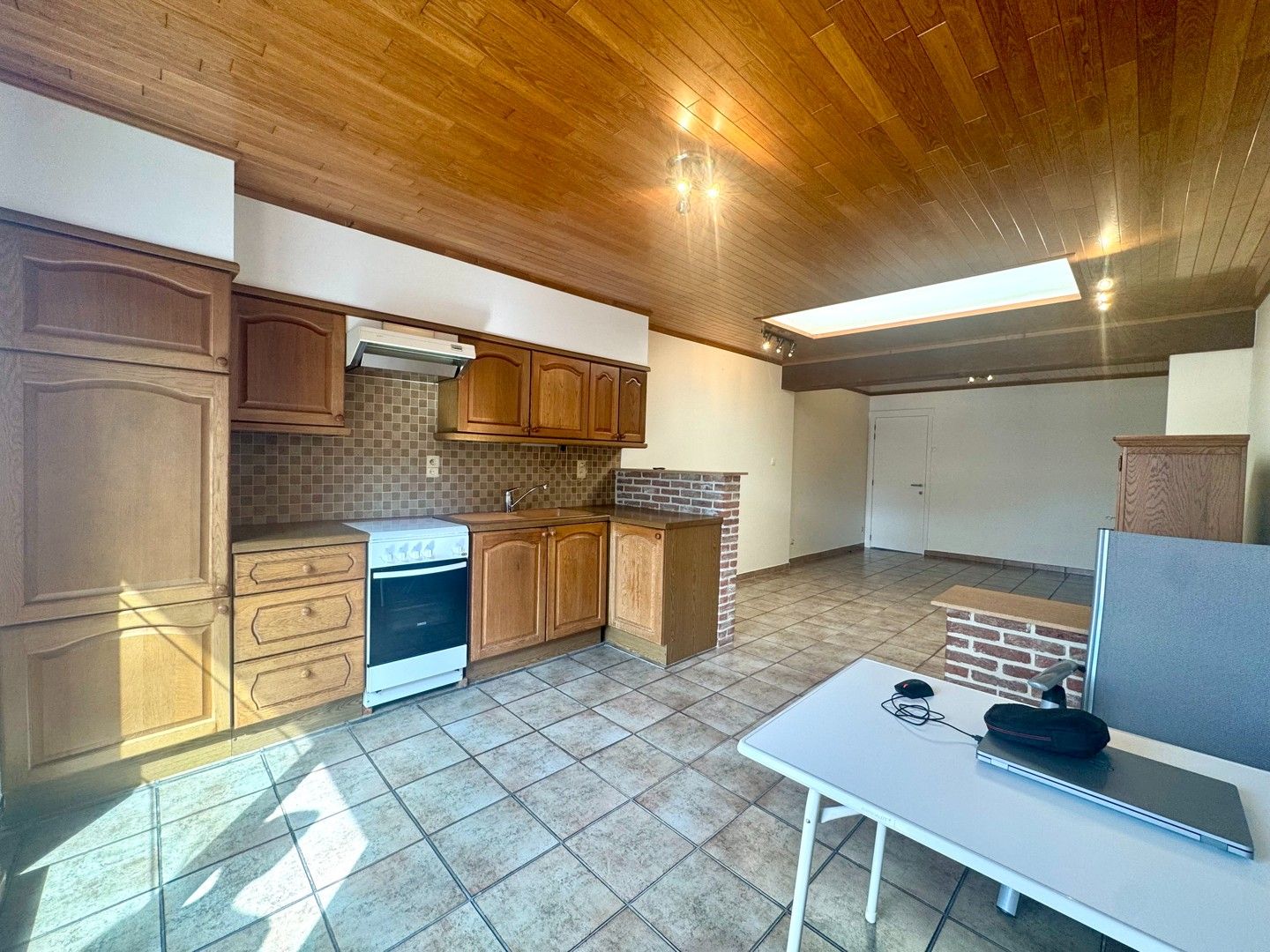 Charmante woning vlakbij centrum Moen! foto 6