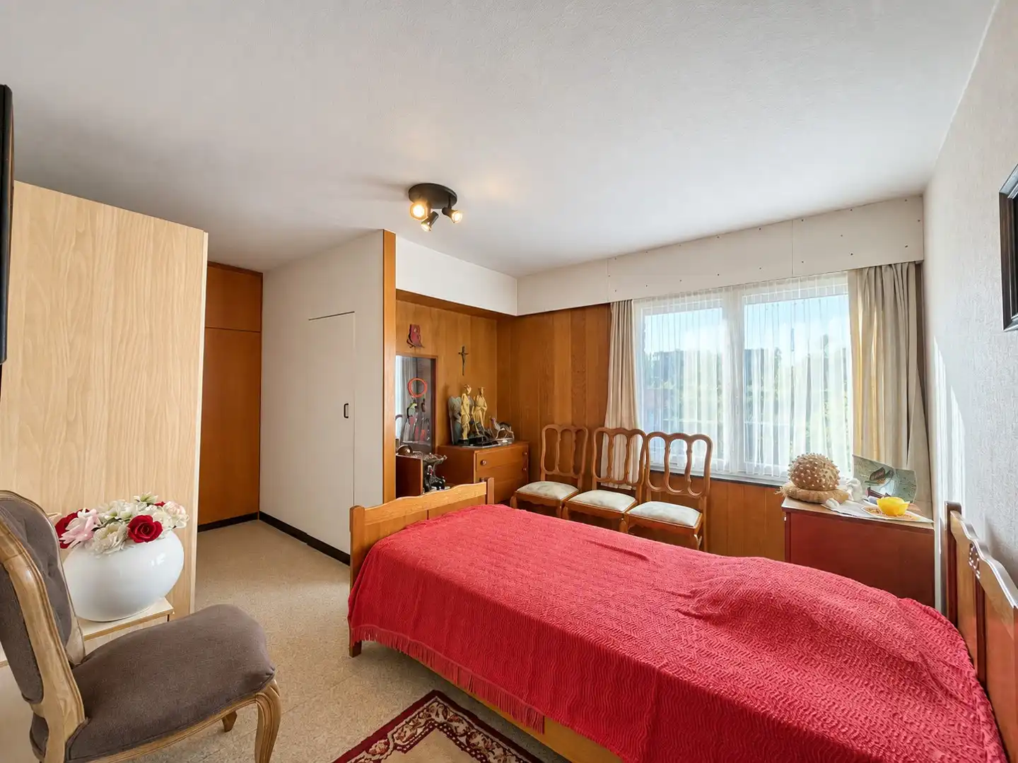 Passendale – Woning met 3 slaapkamers, garages en tuin nabij het centrum foto 8