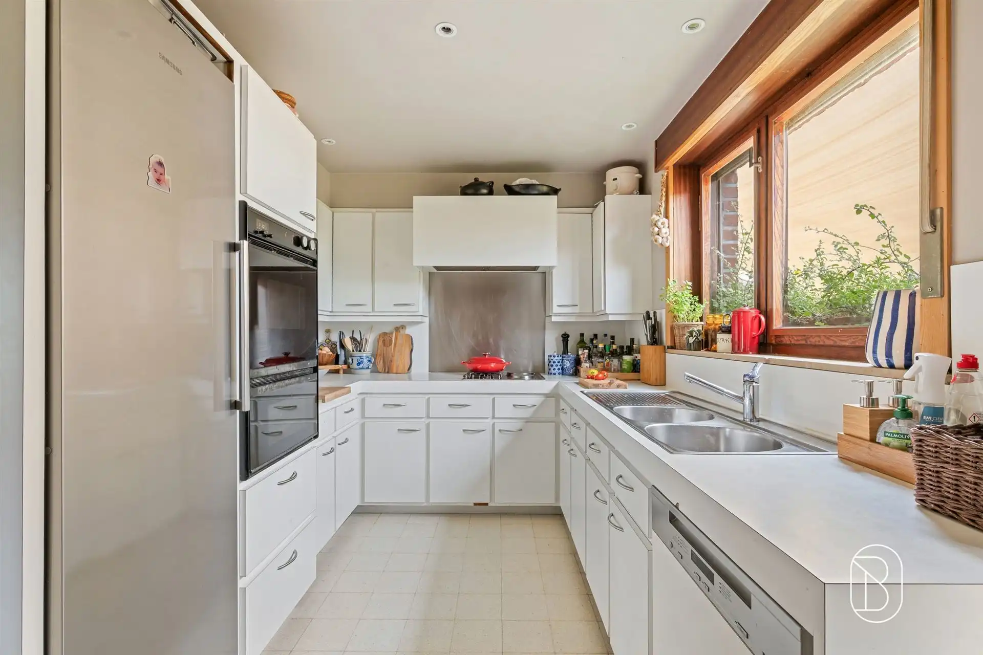 Rustig gelegen woning met 5 slpk. op 6.220 m² foto 11