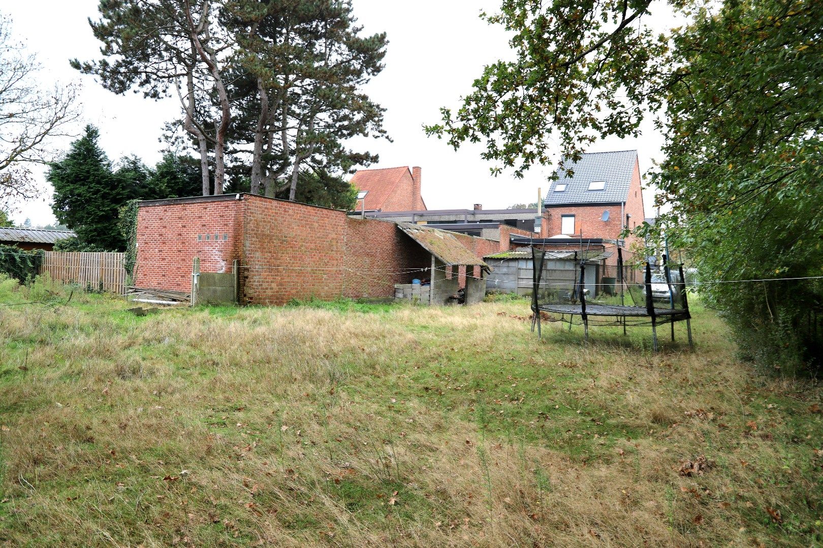 Af te werken ééngezinswoning met 4 slaapkamers in Genk foto 18