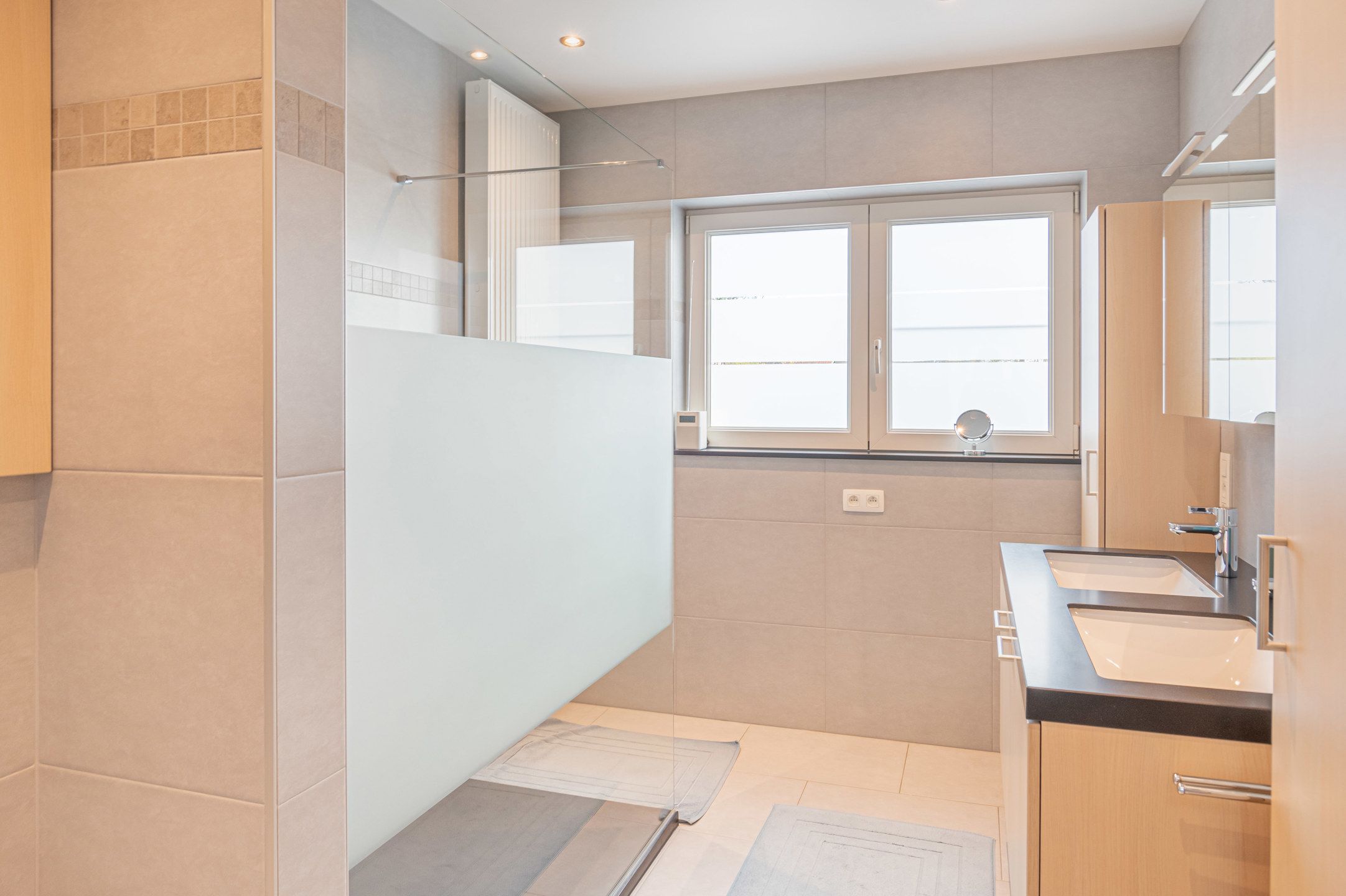 Instapklare woning in groene omgeving nabij Steytelinckpark foto 16