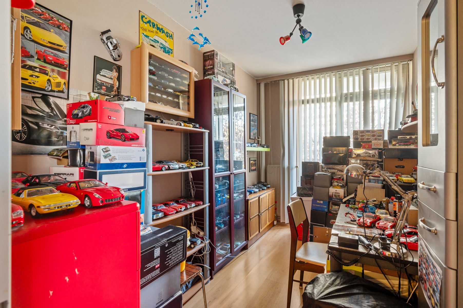 Appartement met 3 slaapkamers, terras en autostaanplaats te Berchem foto 9