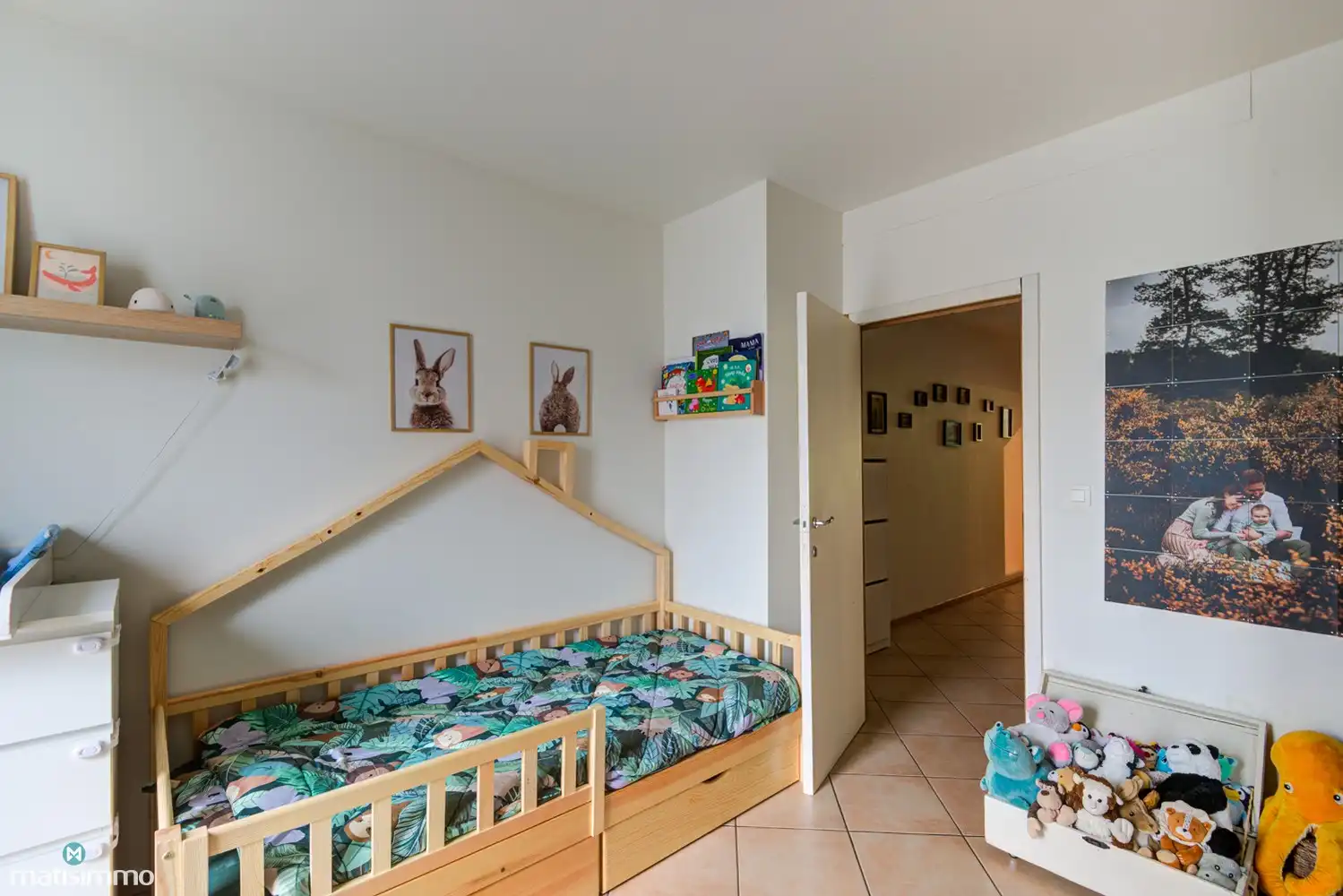 RUIM INSTAPKLAAR GELIJKVLOERS APPARTEMENT MET TWEE SLAAPKAMERS EN TUIN TE ZUTENDAAL foto 22