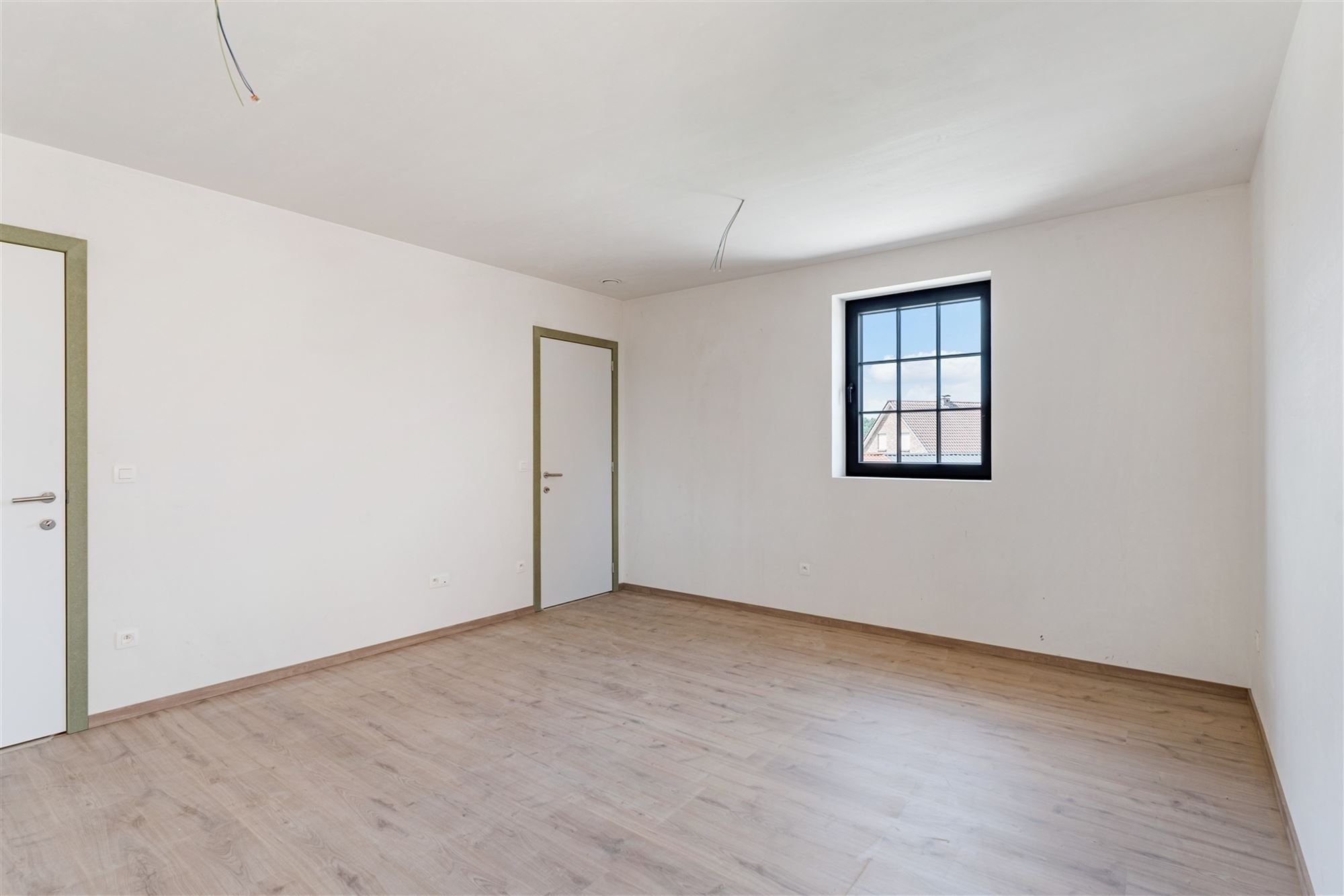 Afgewerkte BEN-woning op zeer rustige locatie te Molenbeersel foto 13