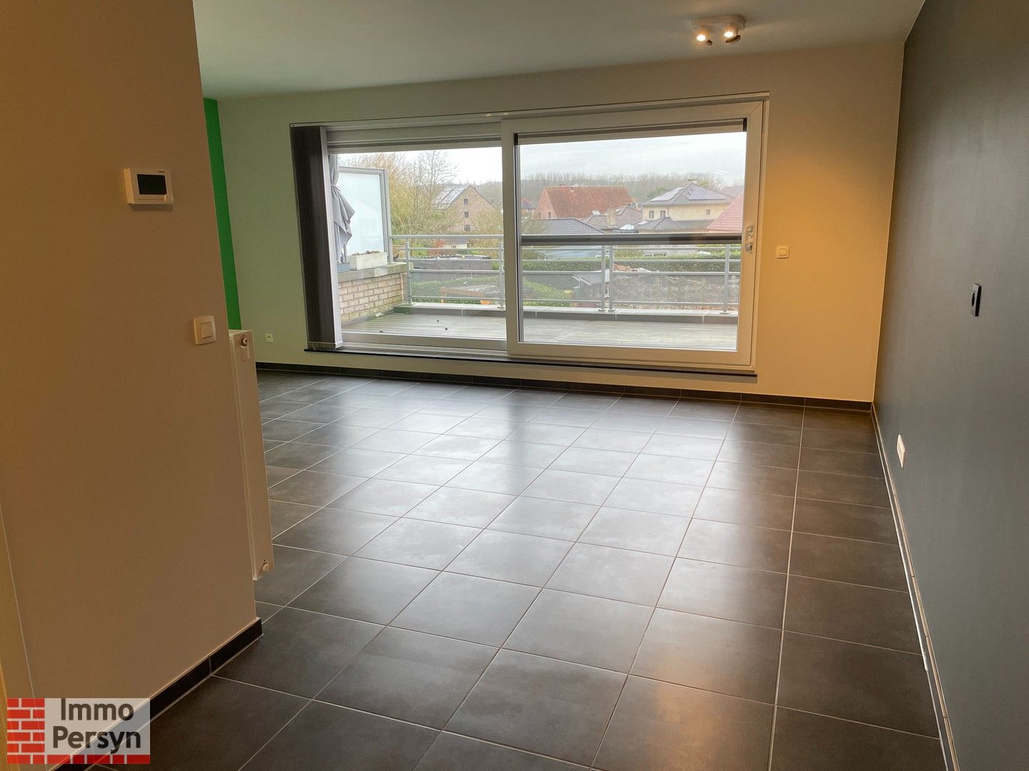 Gezellige duplex met 2 slaapkamers, terras en ondergrondse parking in topligging foto 5