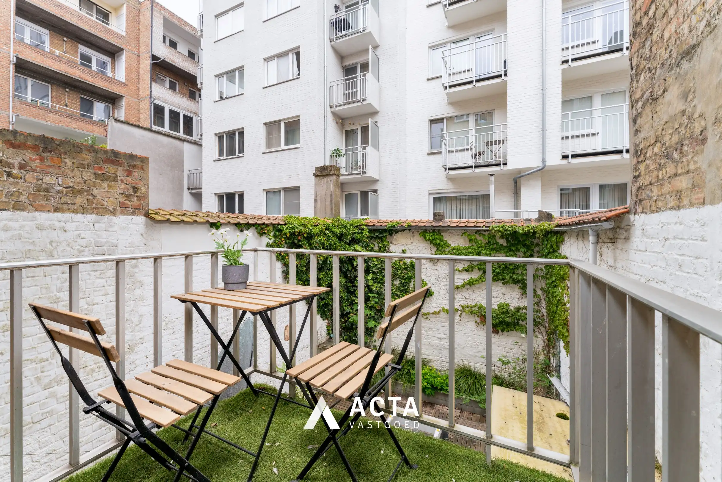 Gerenoveerd appartement met 2 slaapkamers en terras in het centrum van Oostende foto 10