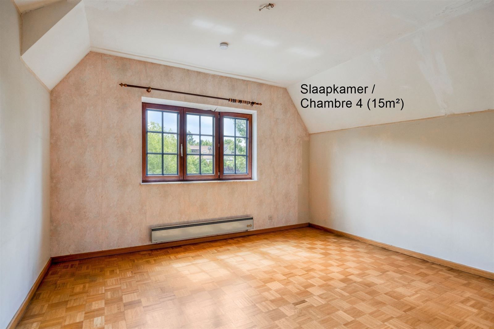 Grote woning op een terrein van 1989m² te Beersel foto 24