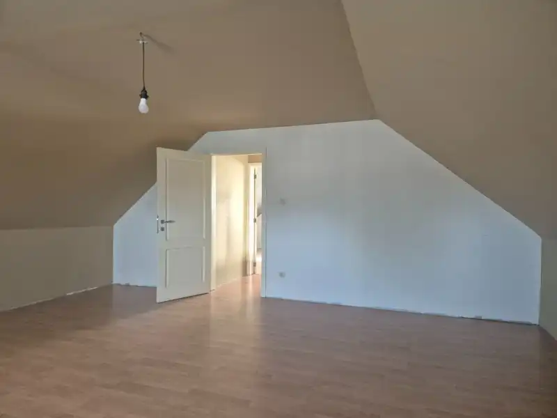 RUIME OPEN BEBOUWING MET 5 SLAAPKAMERS TE HUUR IN WACHTEBEKE foto 20