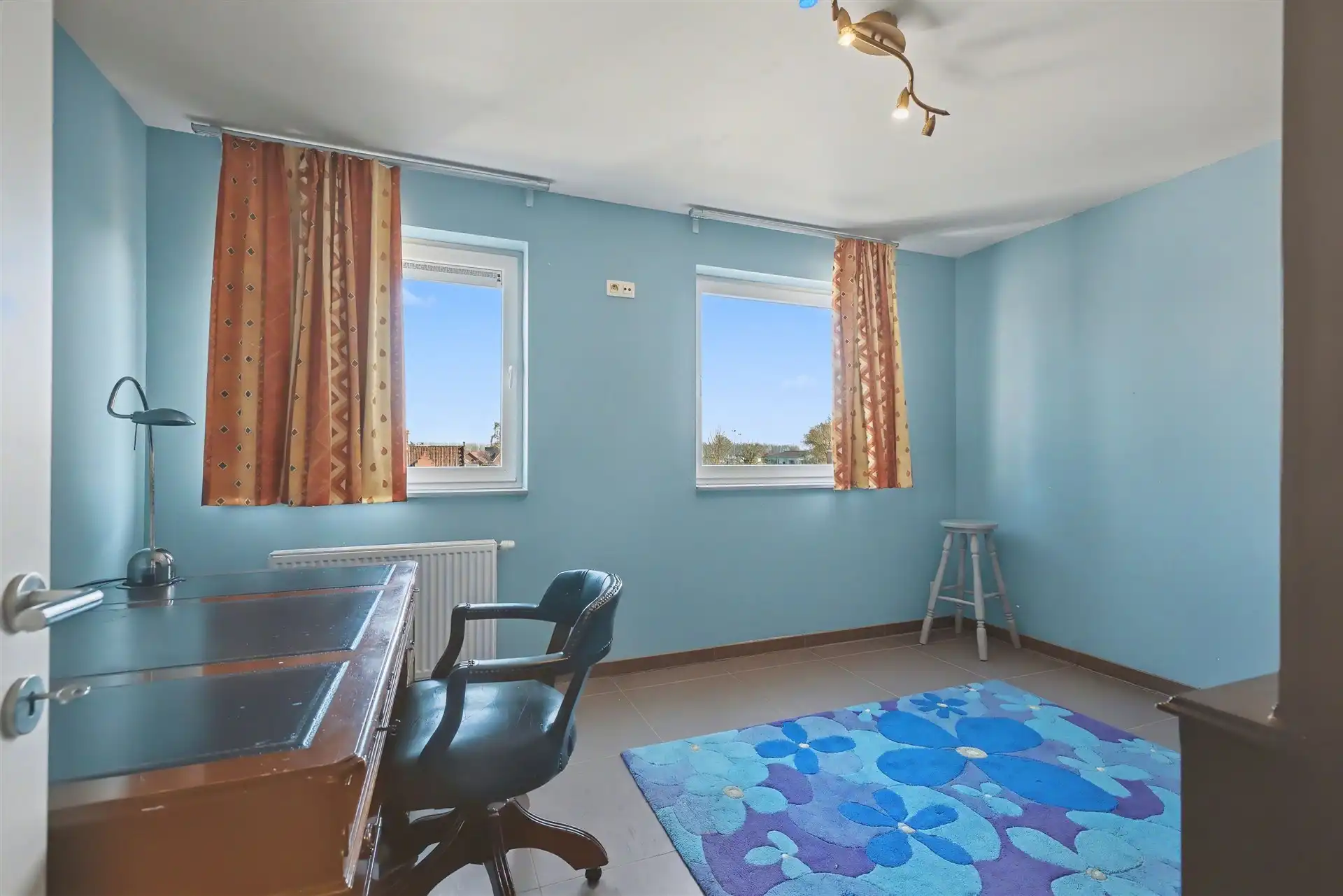 Ruim duplex appartement met 3 slaapkamers & 2 badkamers (128m²) foto 8