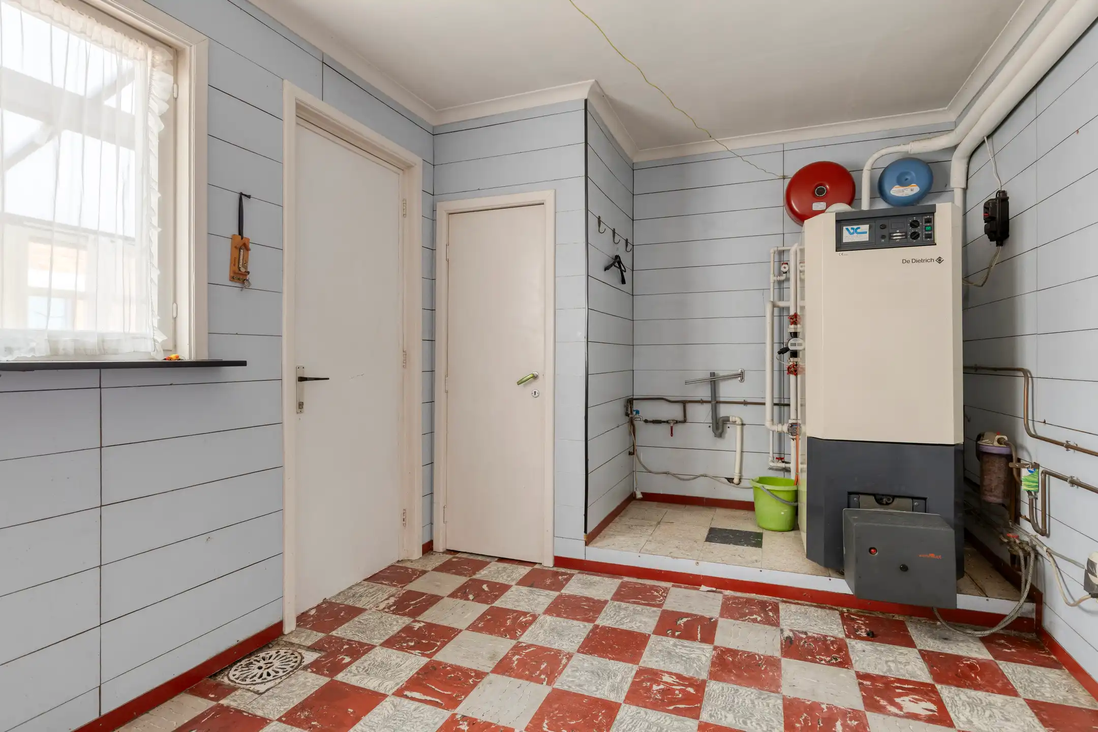 Charmante op te frissen woning met groen uitzicht foto 12