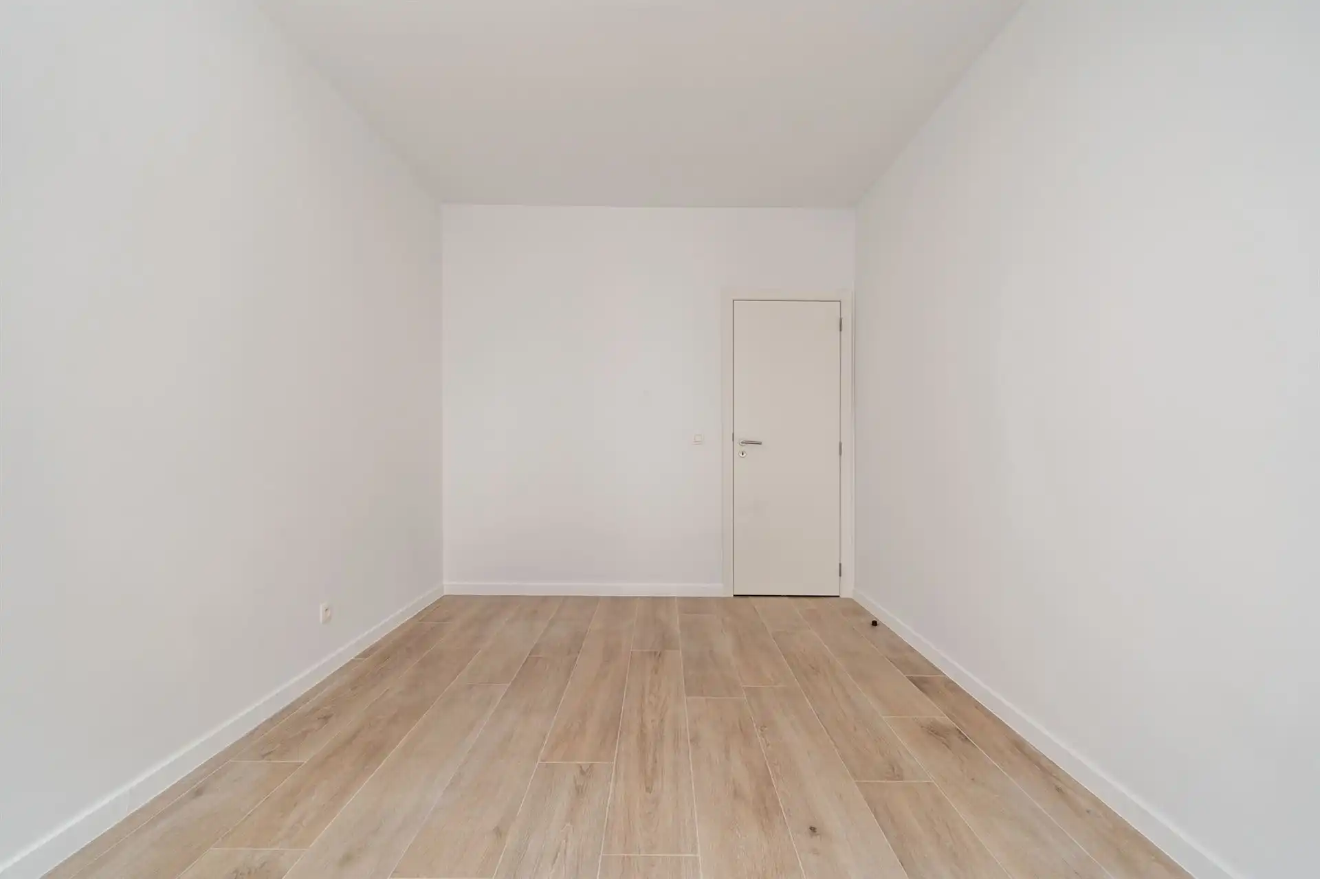 Prachtige nieuwe 2 slpk duplex met binnenplaats/terras ! foto 11