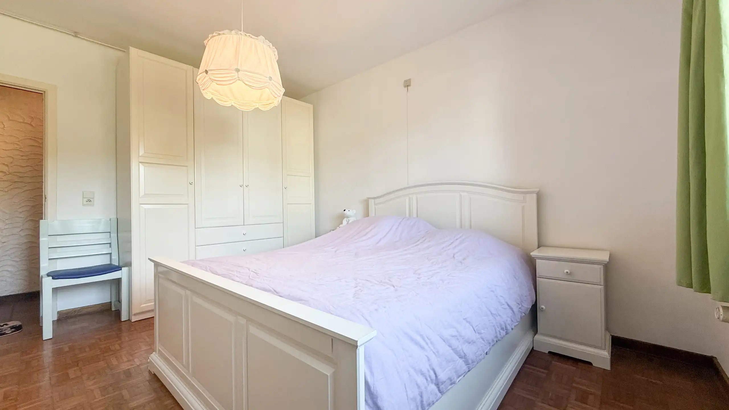 Landelijke woning met 6 slpks op perceel van 36a 70ca! foto 14