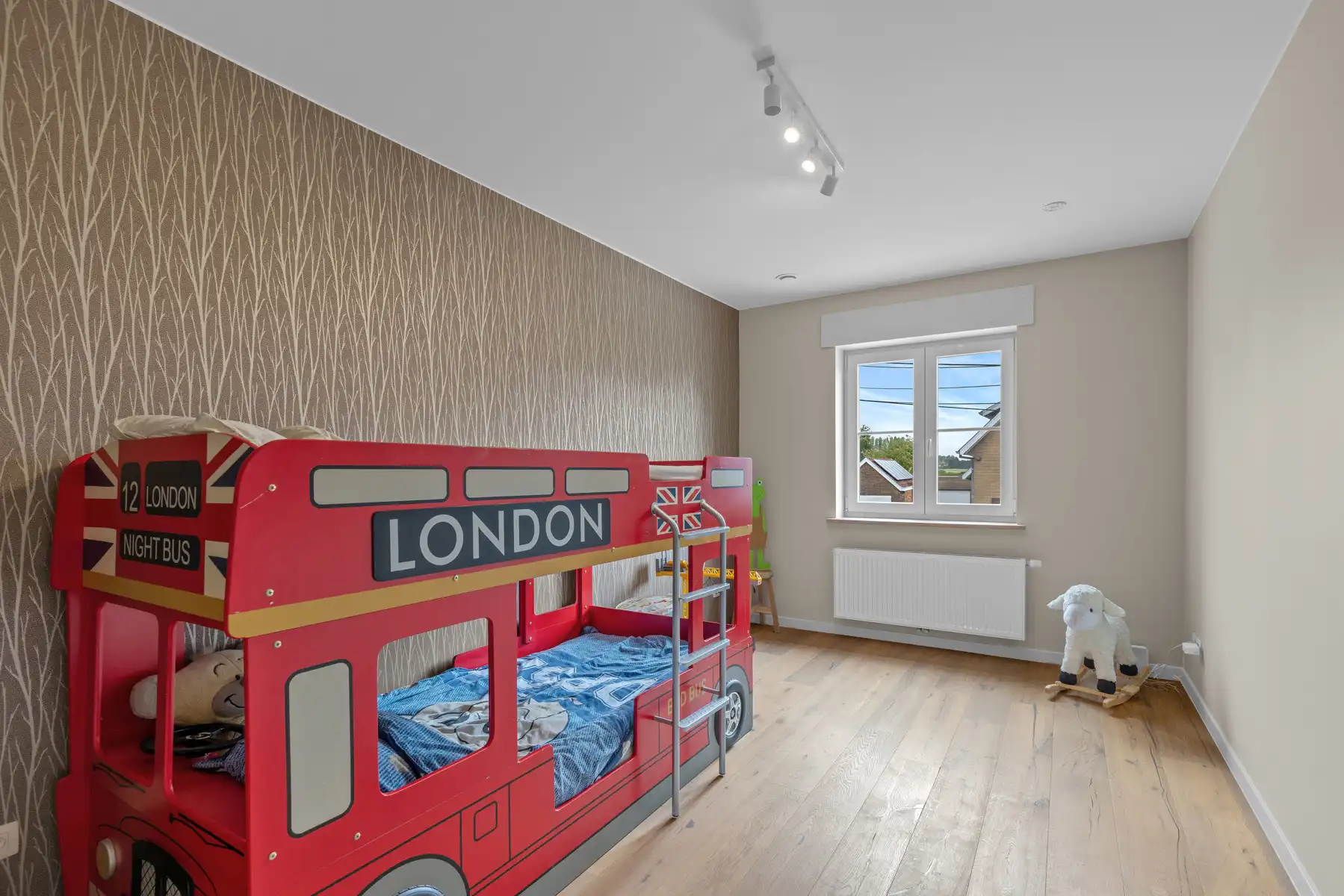 BAMBRUGGE - Uitzonderlijke woning met tuin op toplocatie foto 20