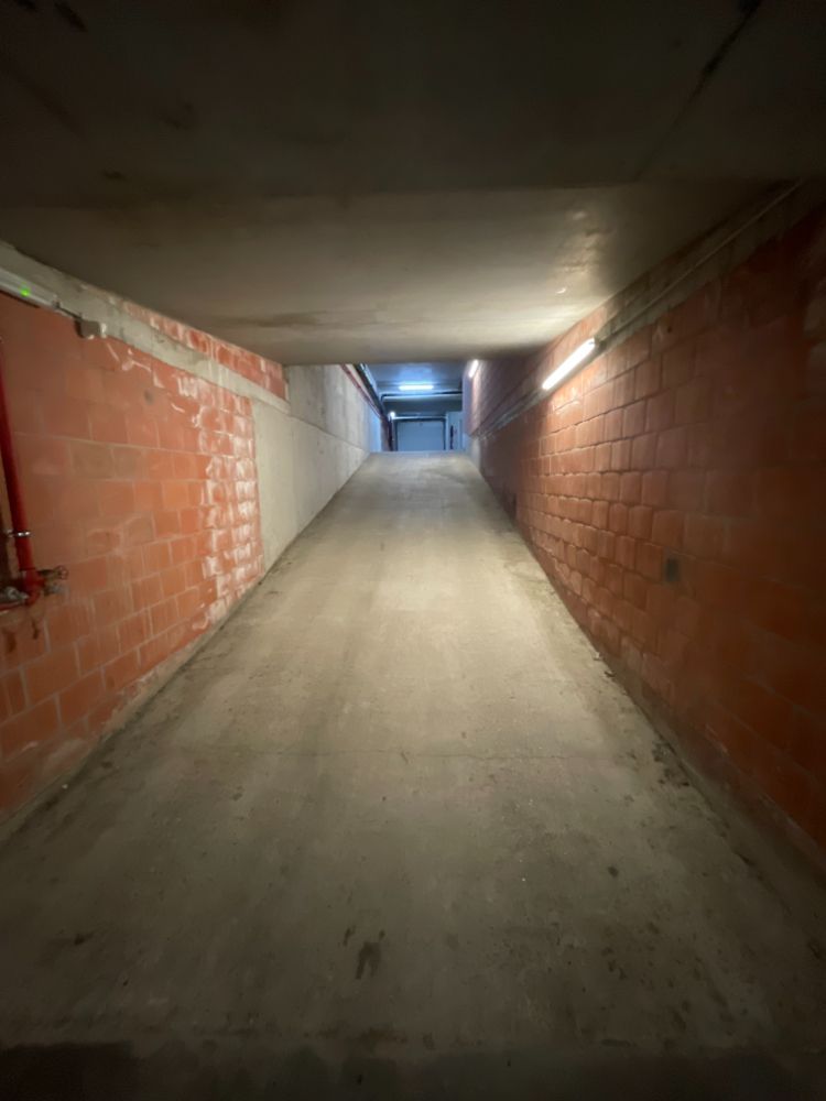Ruime staanplaats in centrum Blankenberge foto 6