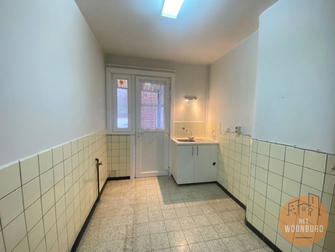 Appartement 1e verd.links met kelder en garage foto 9