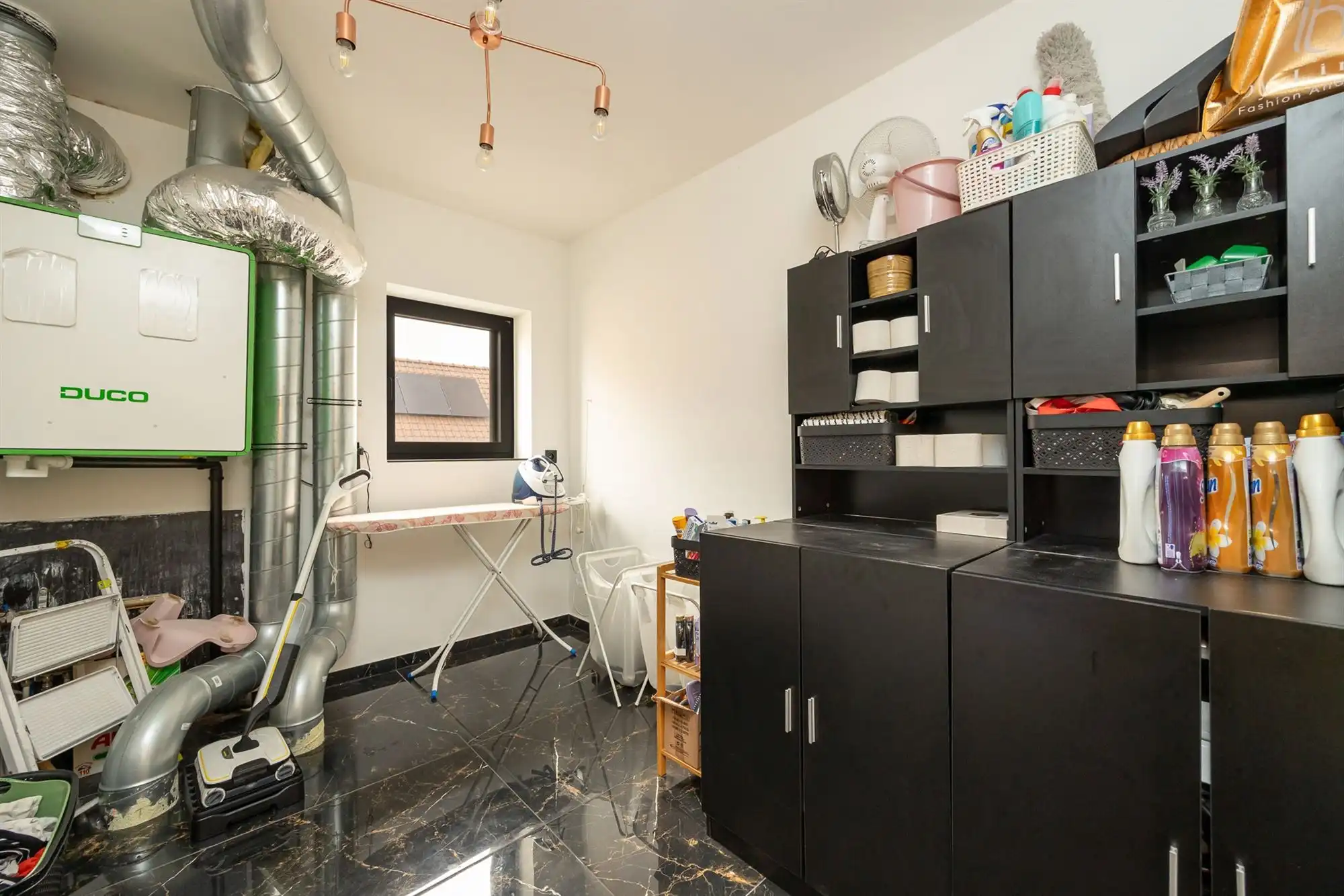 Moderne villa met 5 slaapkamers, ruime tuin en garage  foto 21