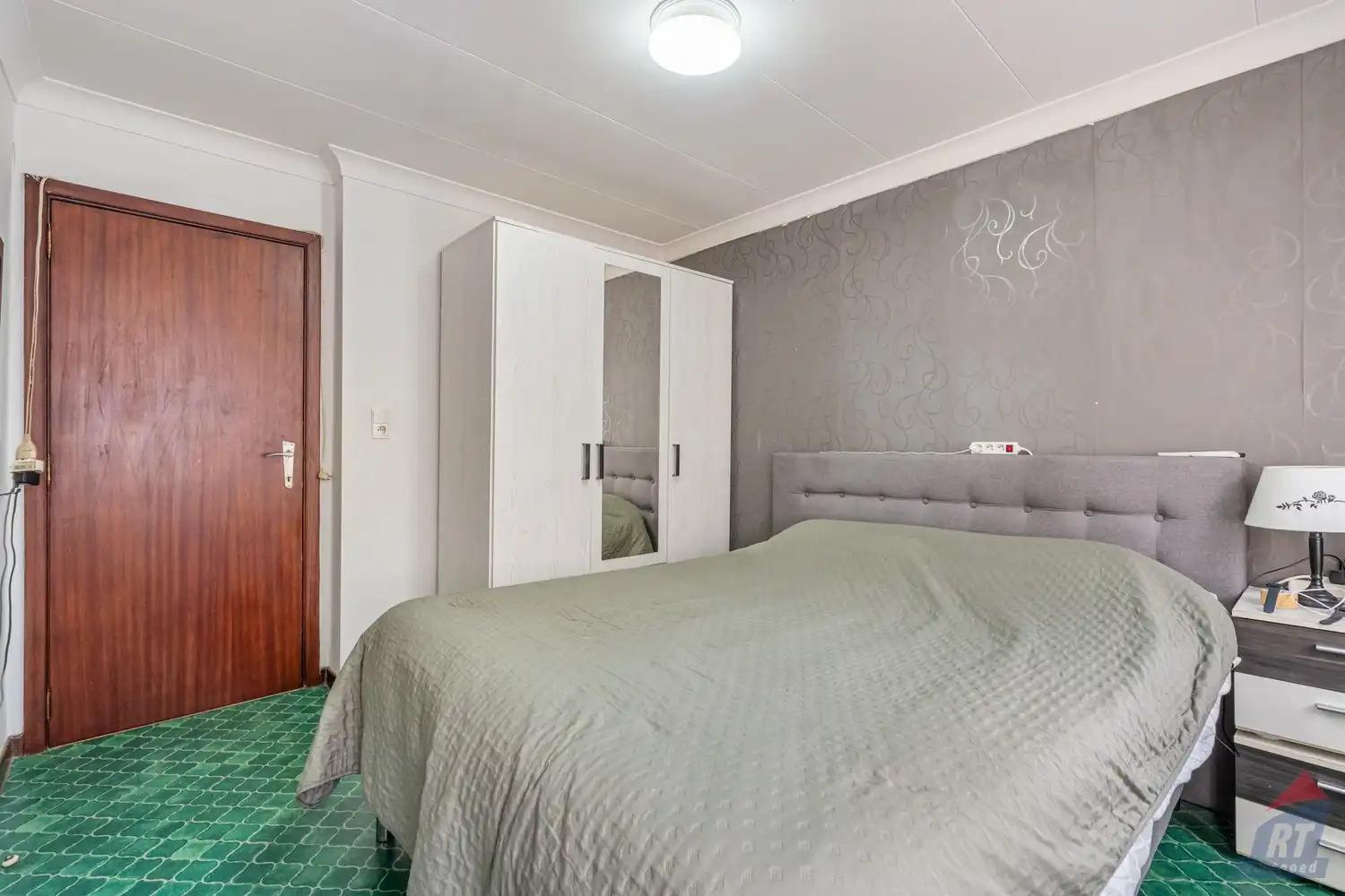 Charmante stadswoning met 3 slaapkamers in hartje Sint-Truiden foto 14