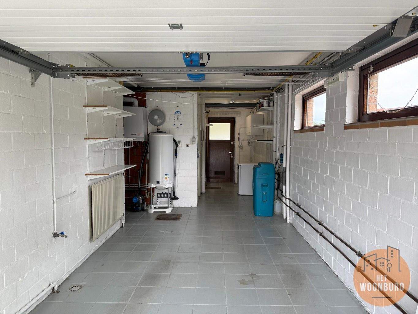 Ruime open bebouwing met garage en tuin foto 18