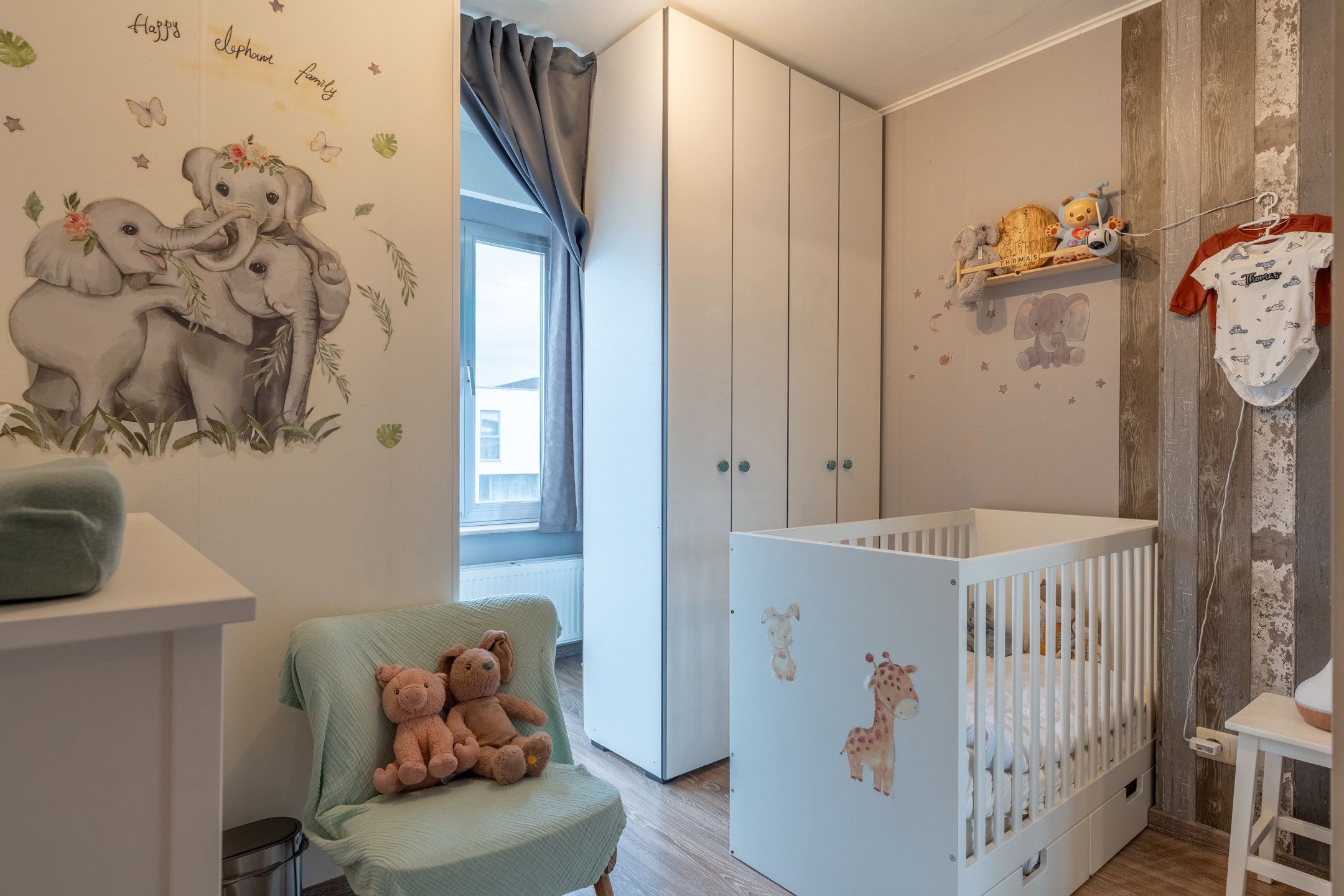 Instapklaar 2slpk app met garagebox en terras te Turnhout foto 8