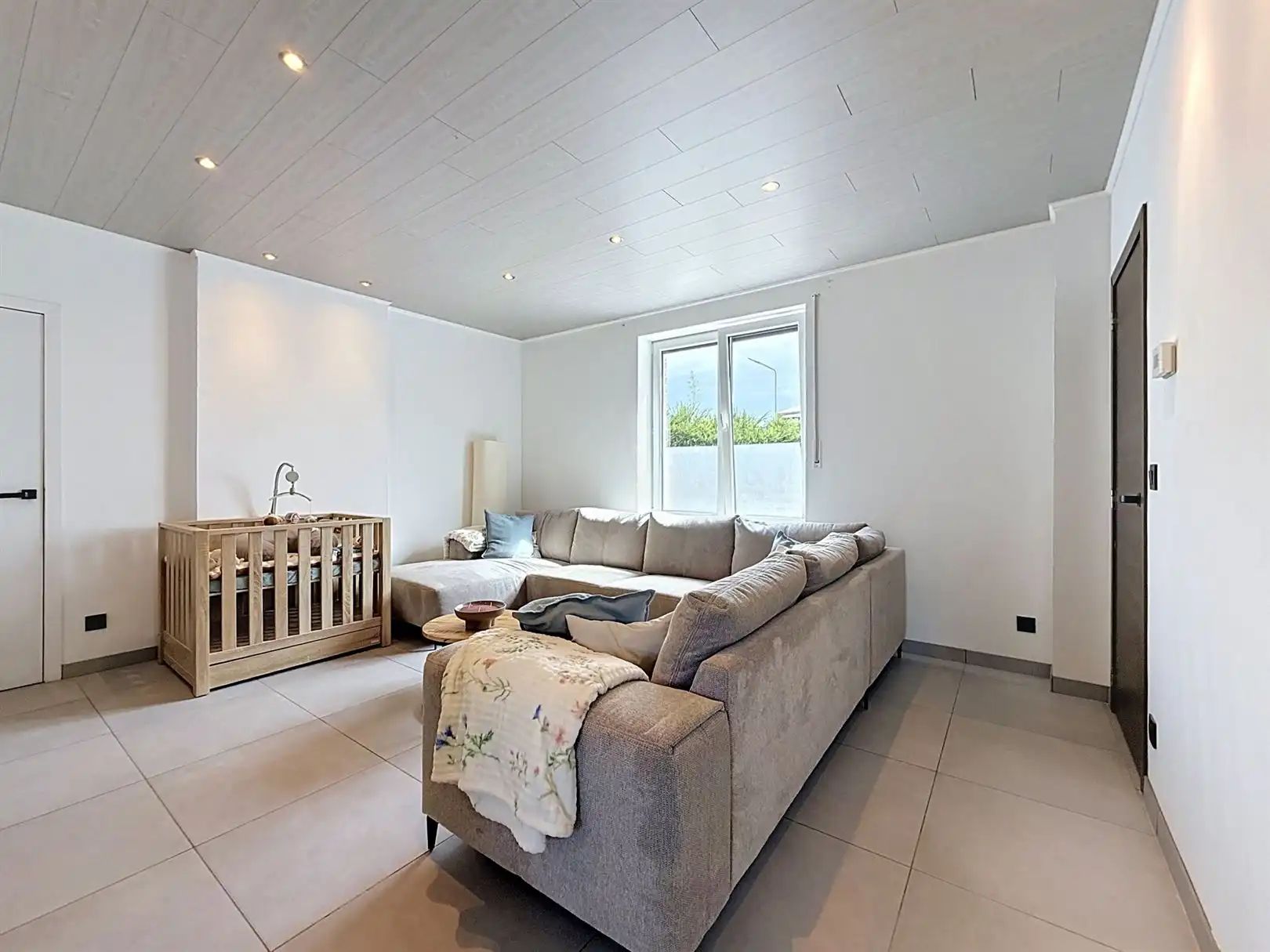 Gerenoveerde woning (2019), 2 slpks, zolder, opp 3a 03ca foto 7
