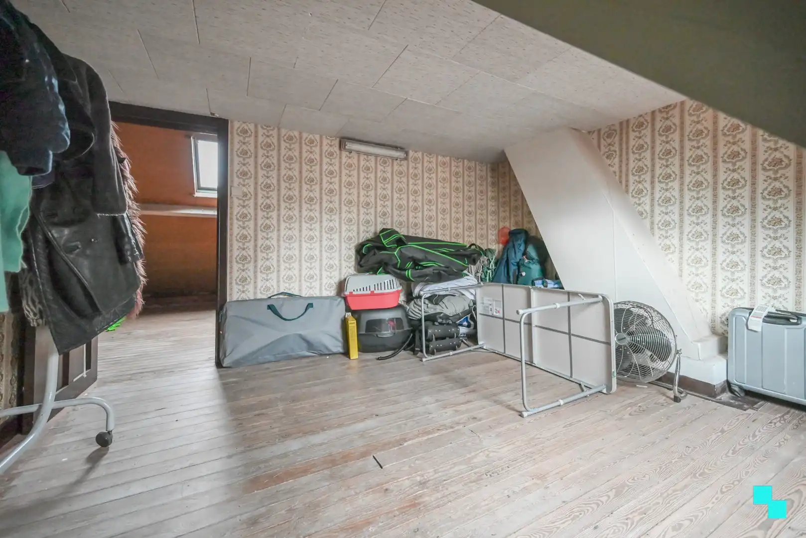 Charmante woning met gezellige stadstuin in het hartje van Izegem foto 17