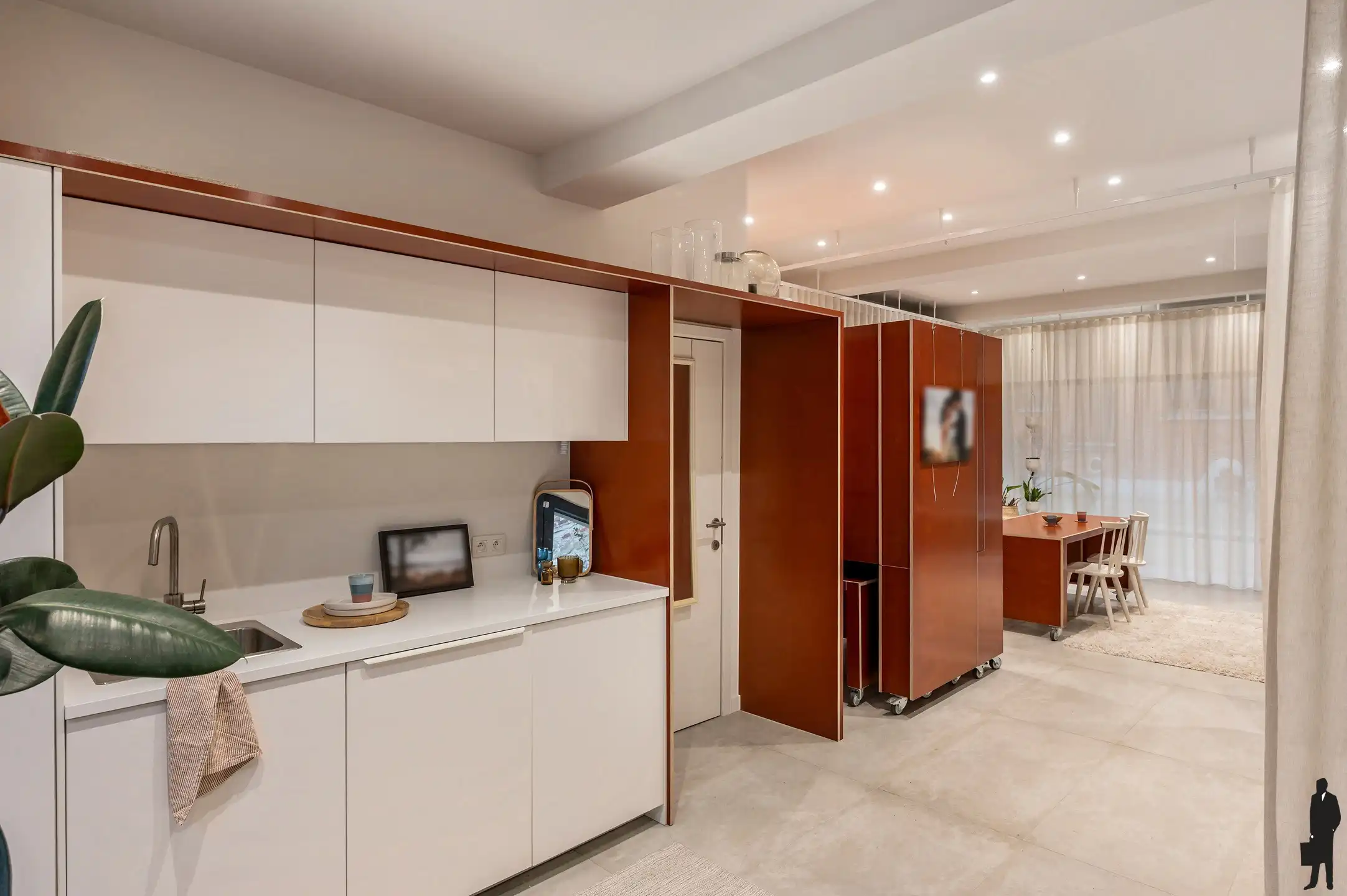 Appartement/woning met kantoor/praktijk! foto 16