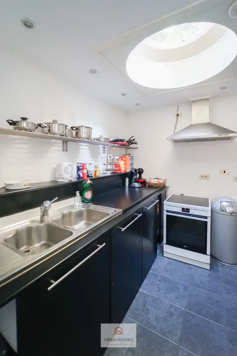 Instapklare rijwoning met 4 slaapkamers! foto 7
